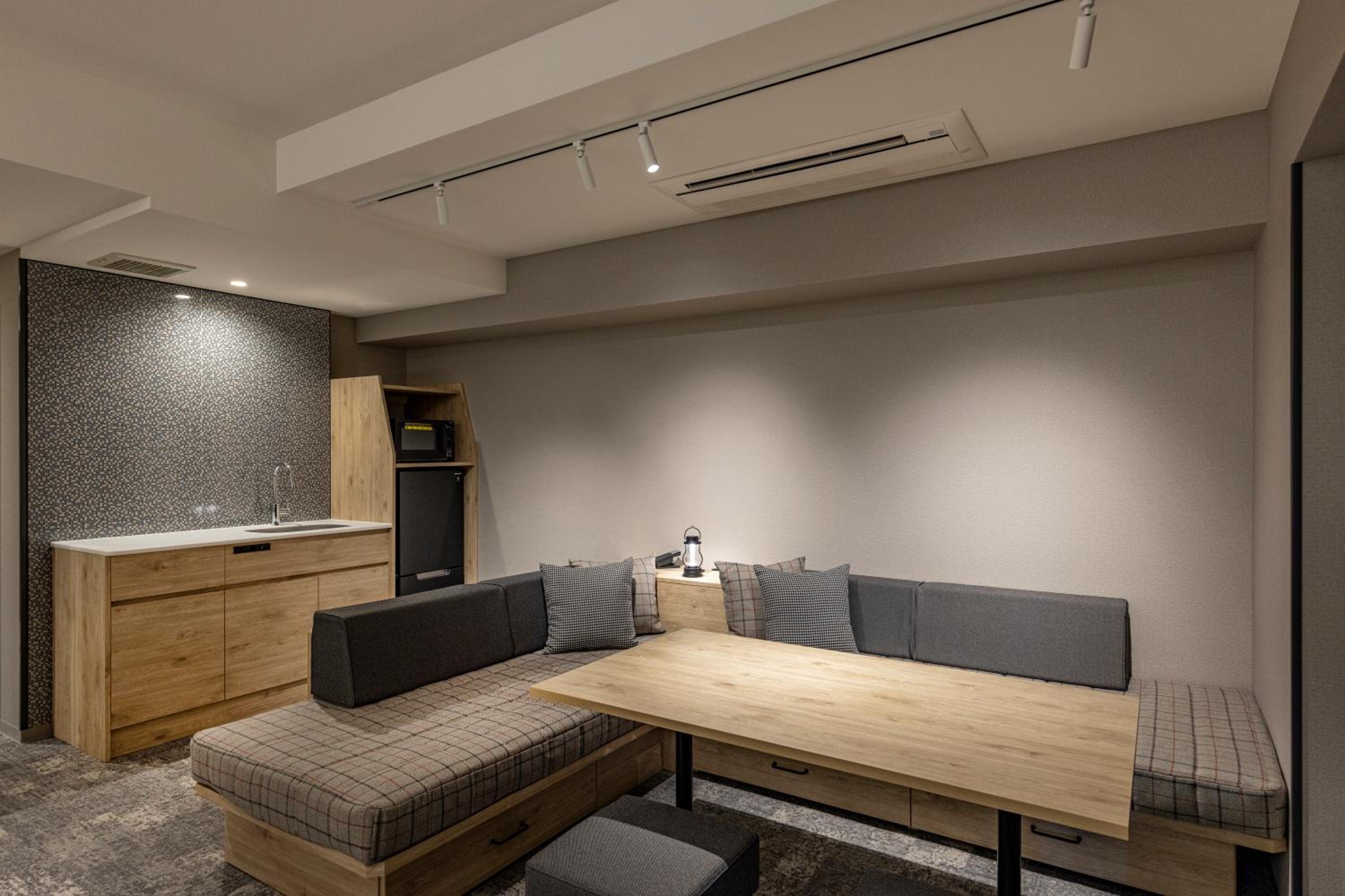 Residential Family Room - Non-Smoking (Bunk-Bed up to 6 Adults) thumbnail 5