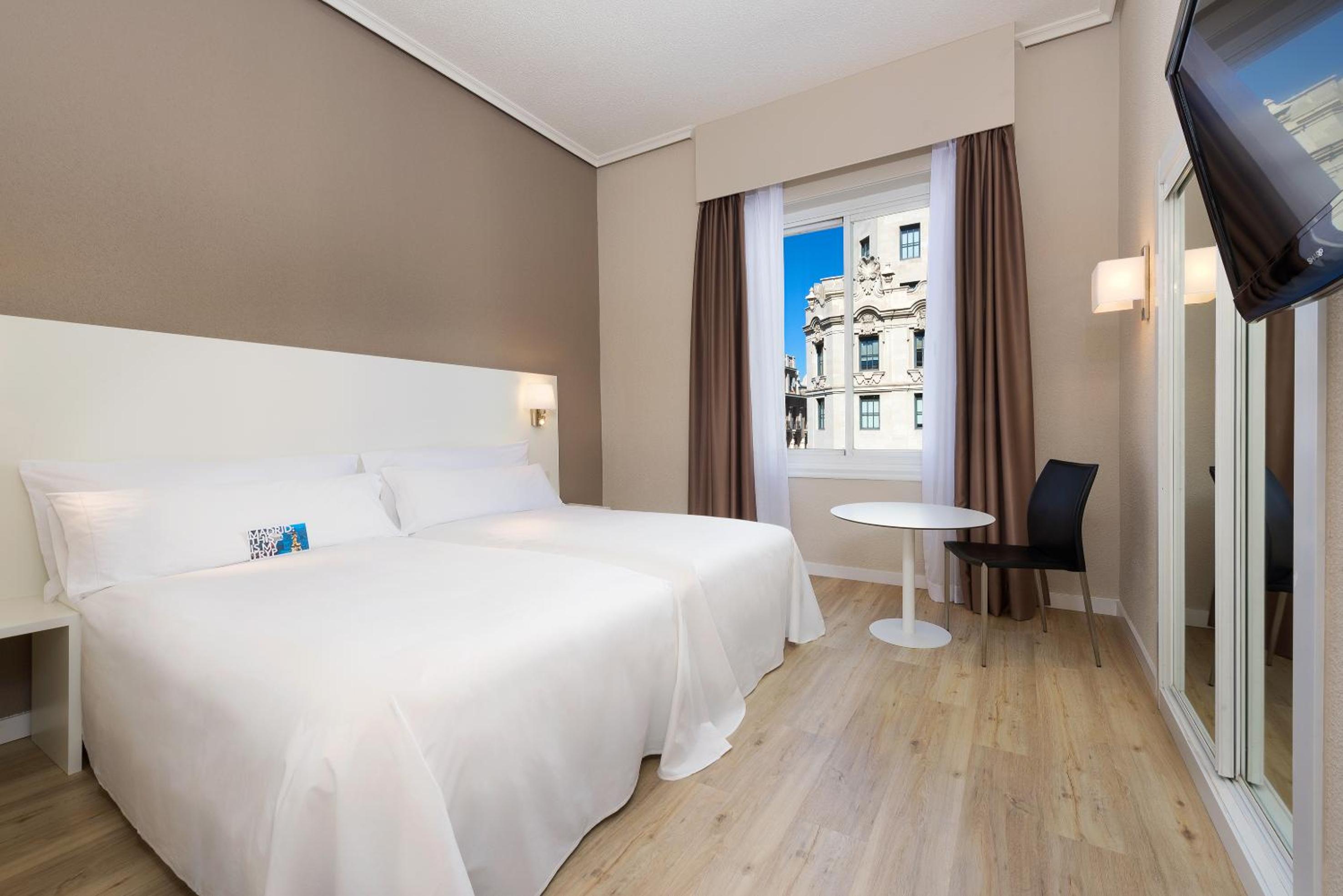 Superior Double Or Twin Room photo 3