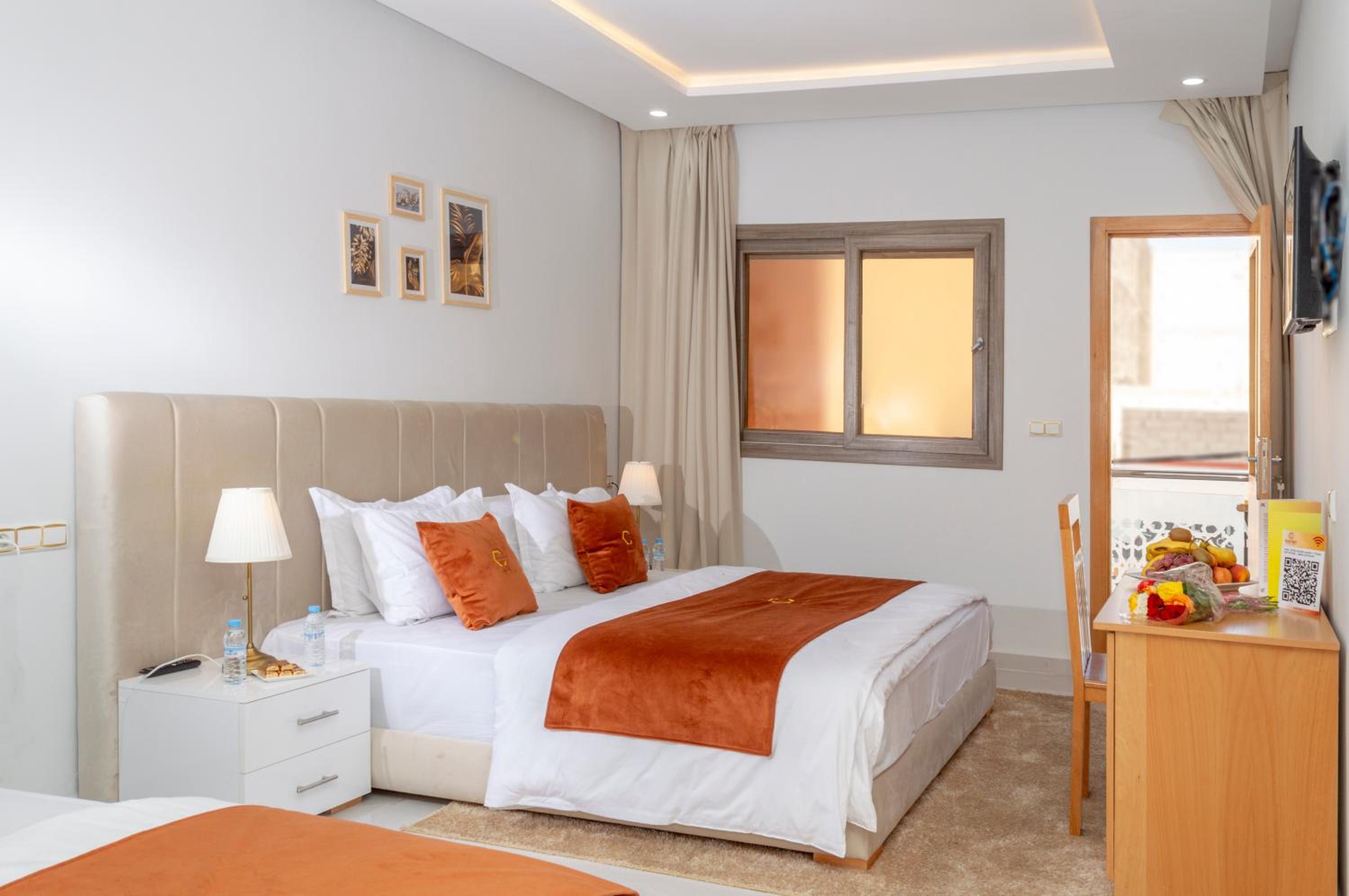 Deluxe Triple Room - Photo 3