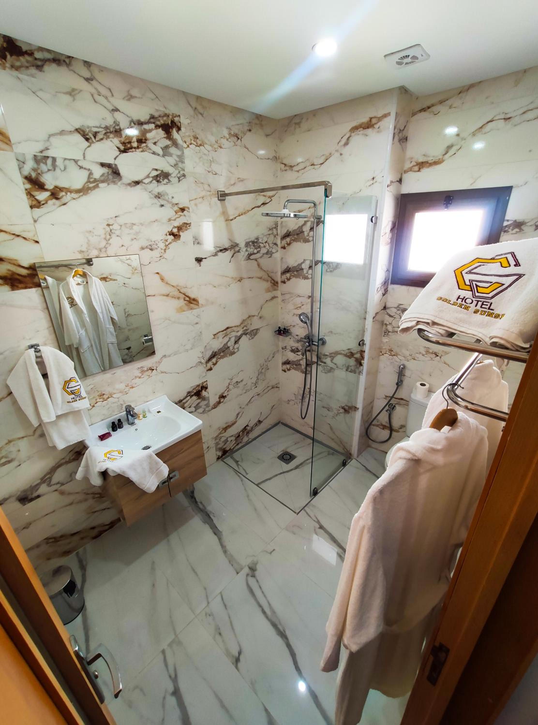 Deluxe Double Room - Photo 5