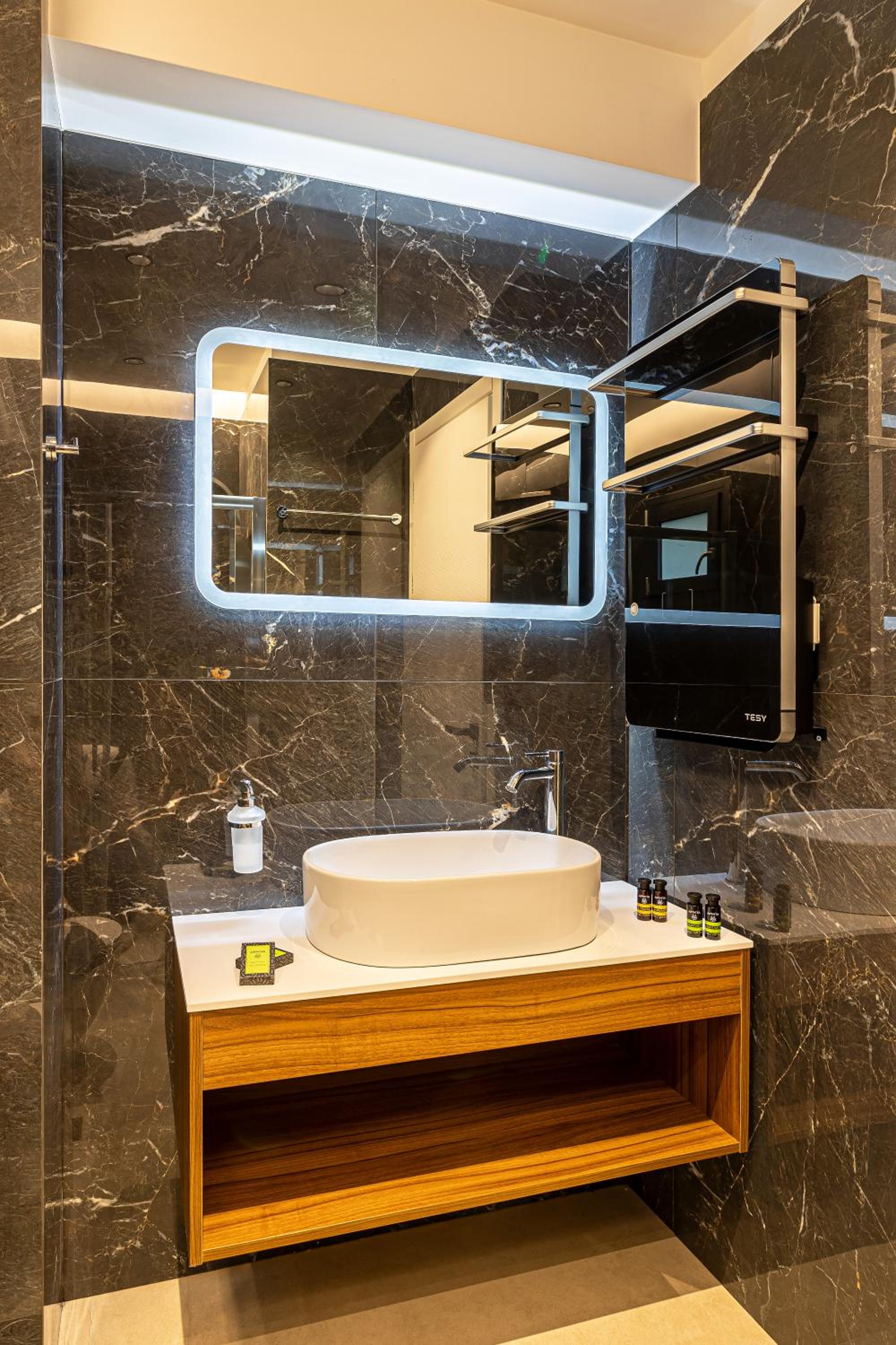 Superior Apartment - Photo 16
