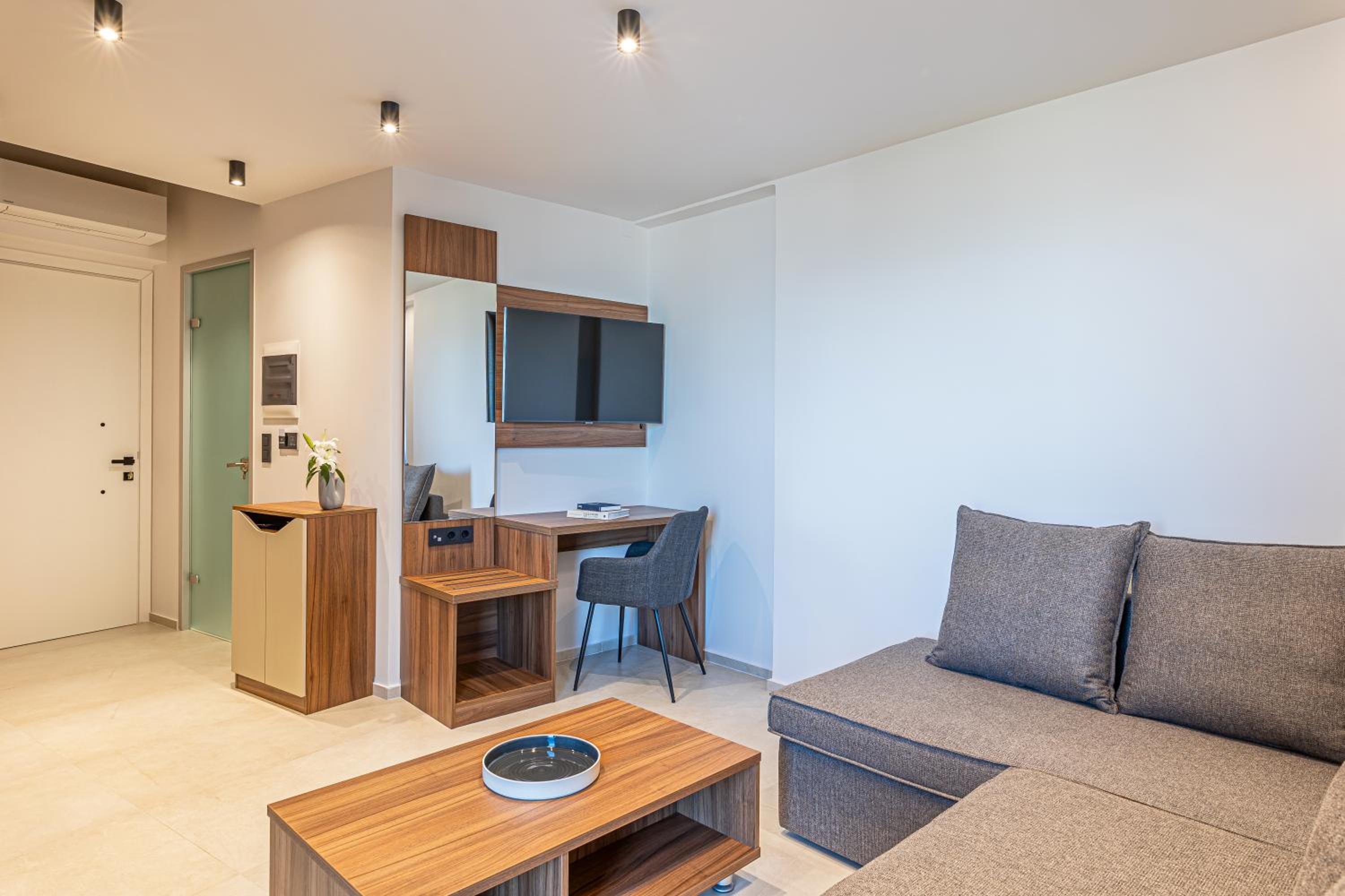 Junior Suite - Photo 1