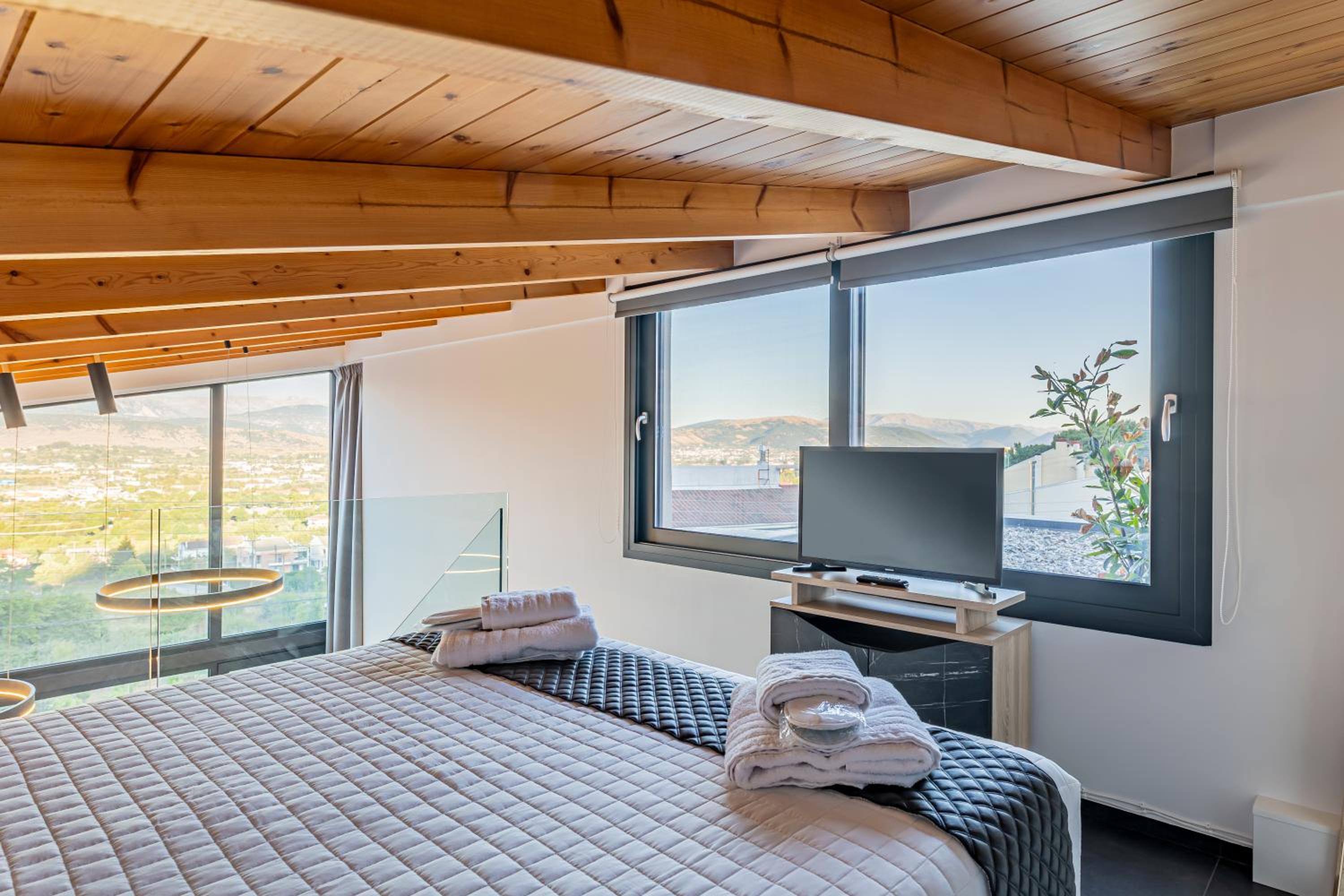 Junior Suite with Mountain View - Photo 4