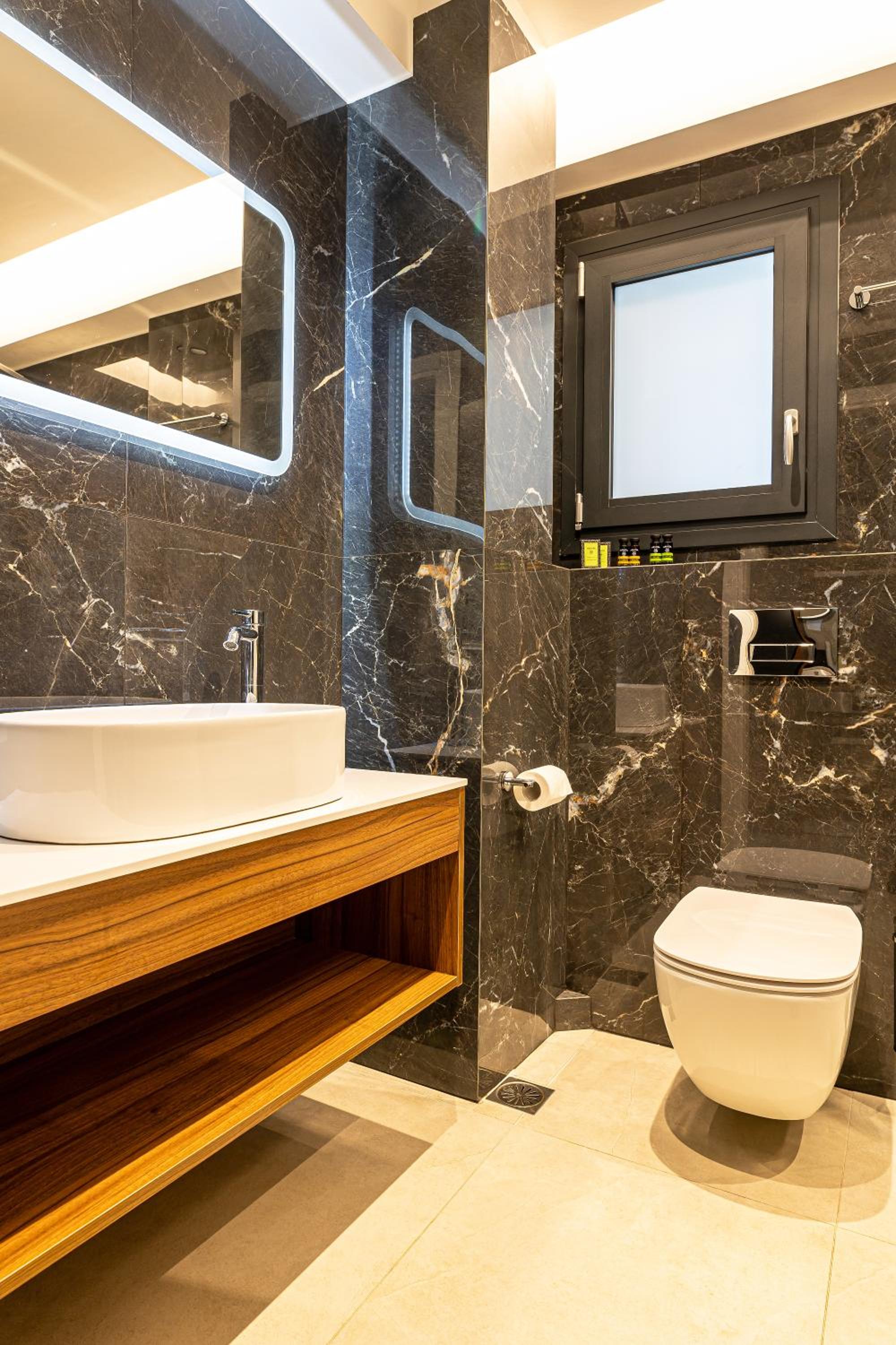 Superior Apartment - Photo 17