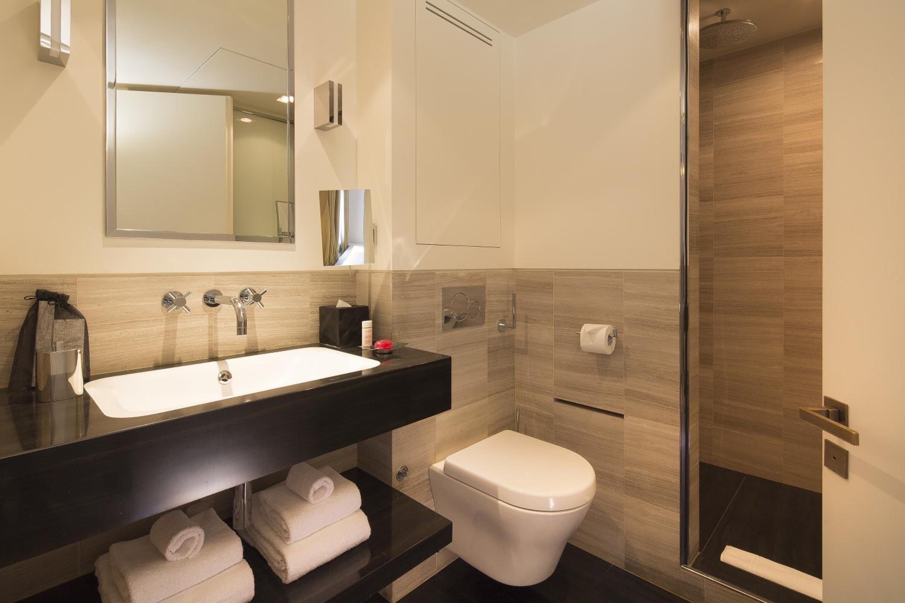 Premier Double or Twin Room photo 2