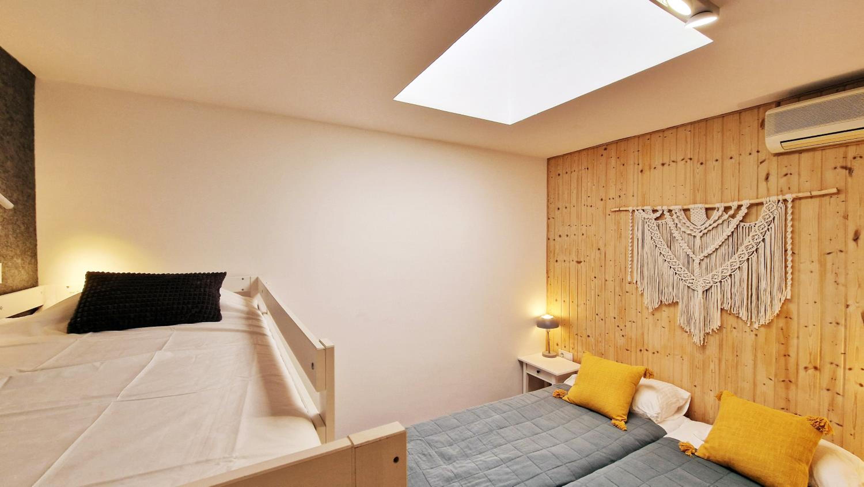Three-Bedroom House photo 3