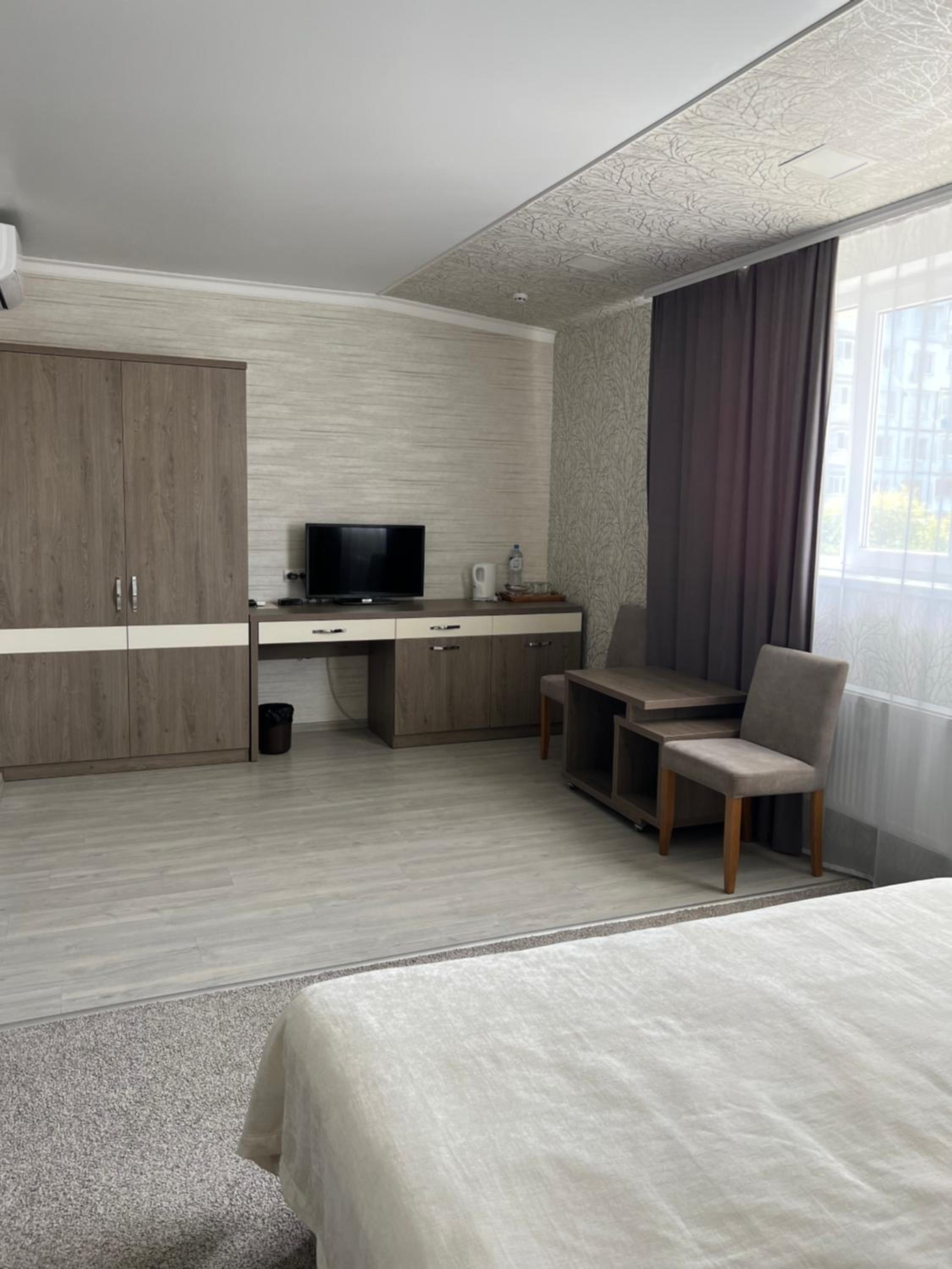 Large Double Room