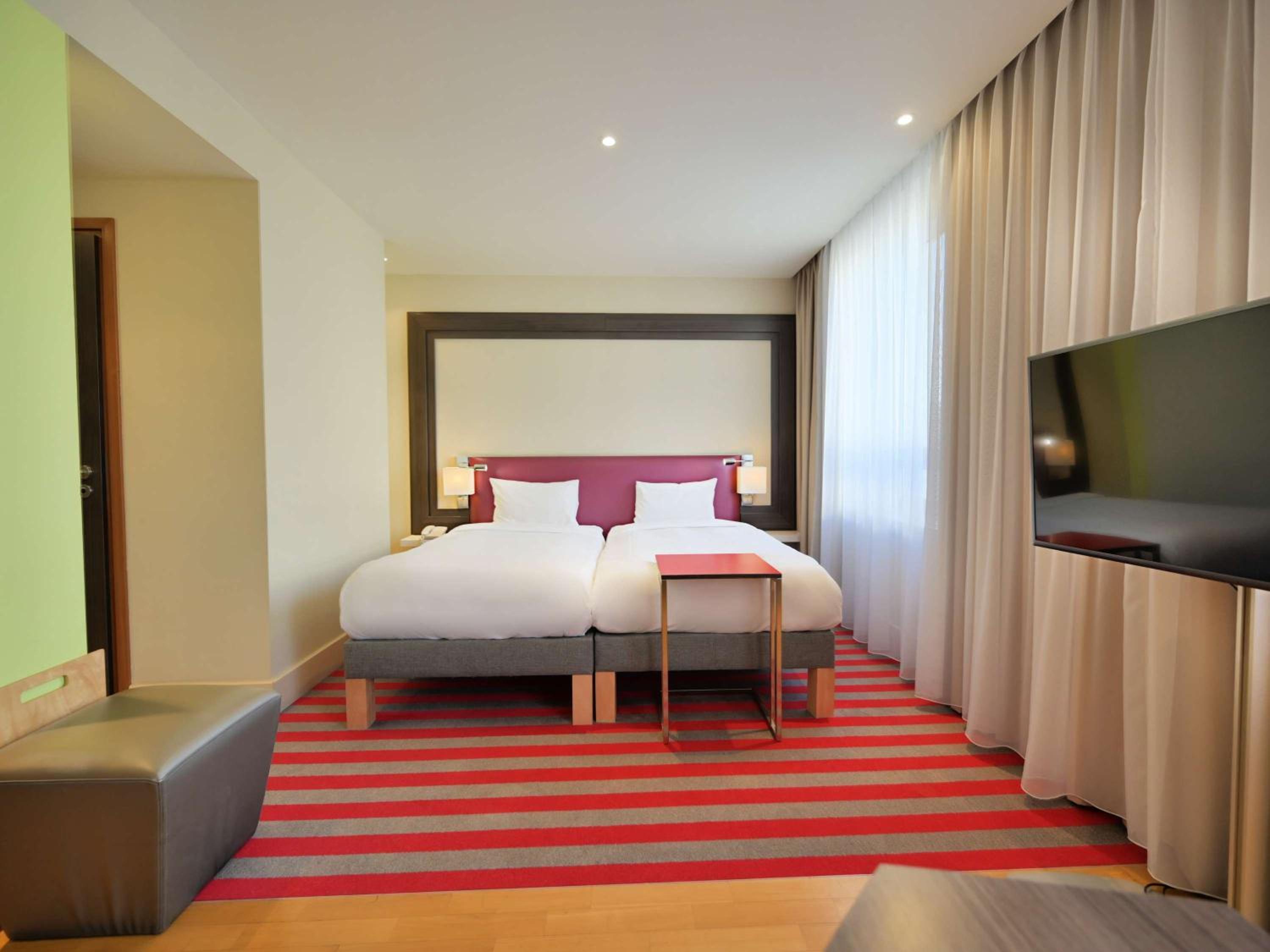 Double Room with Extra Child Bed photo 2