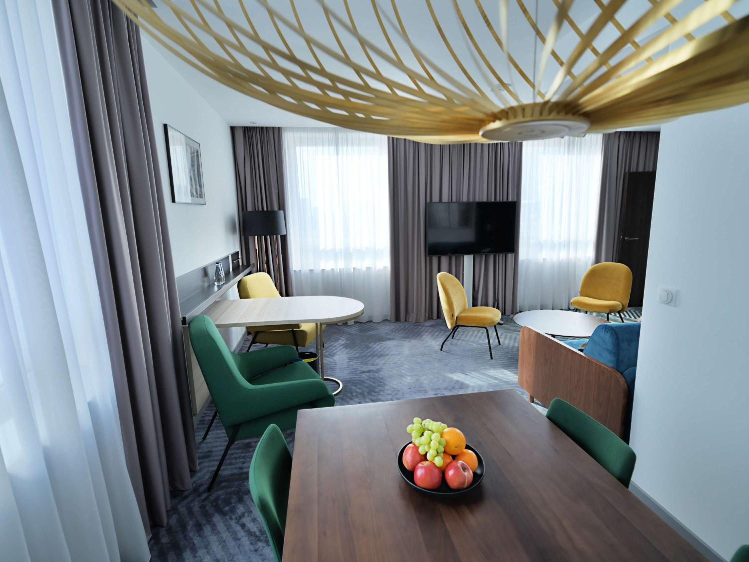 Grand Suite with King-Size bed and Sofa photo 1