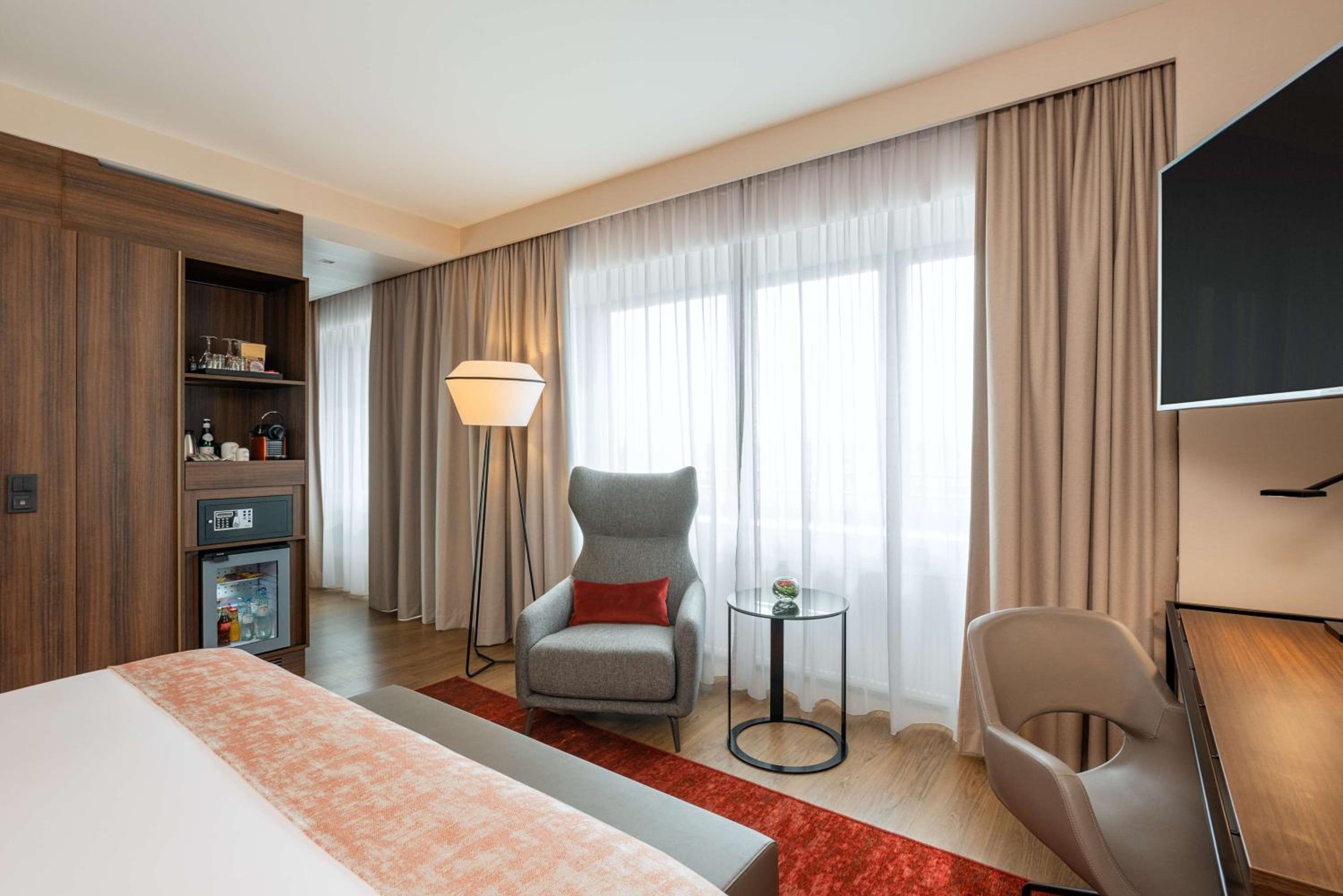 Premium Double Room with One Twin Bed and 2 Adults Occupancy (Non Smoking)
