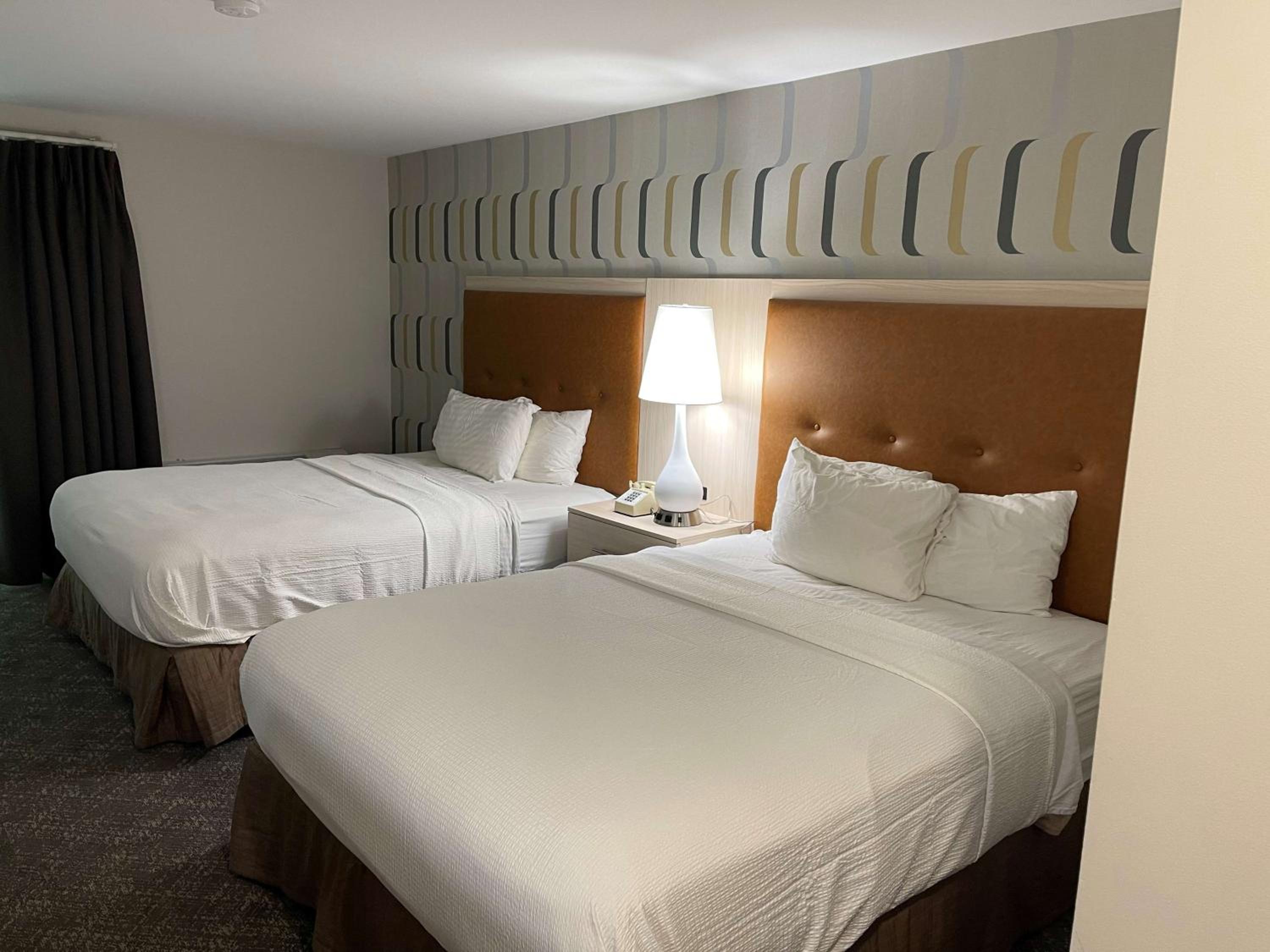 Queen Room with Two Queen Beds - Indoor Pool Area (Not Pet-Friendly) - Photo 3