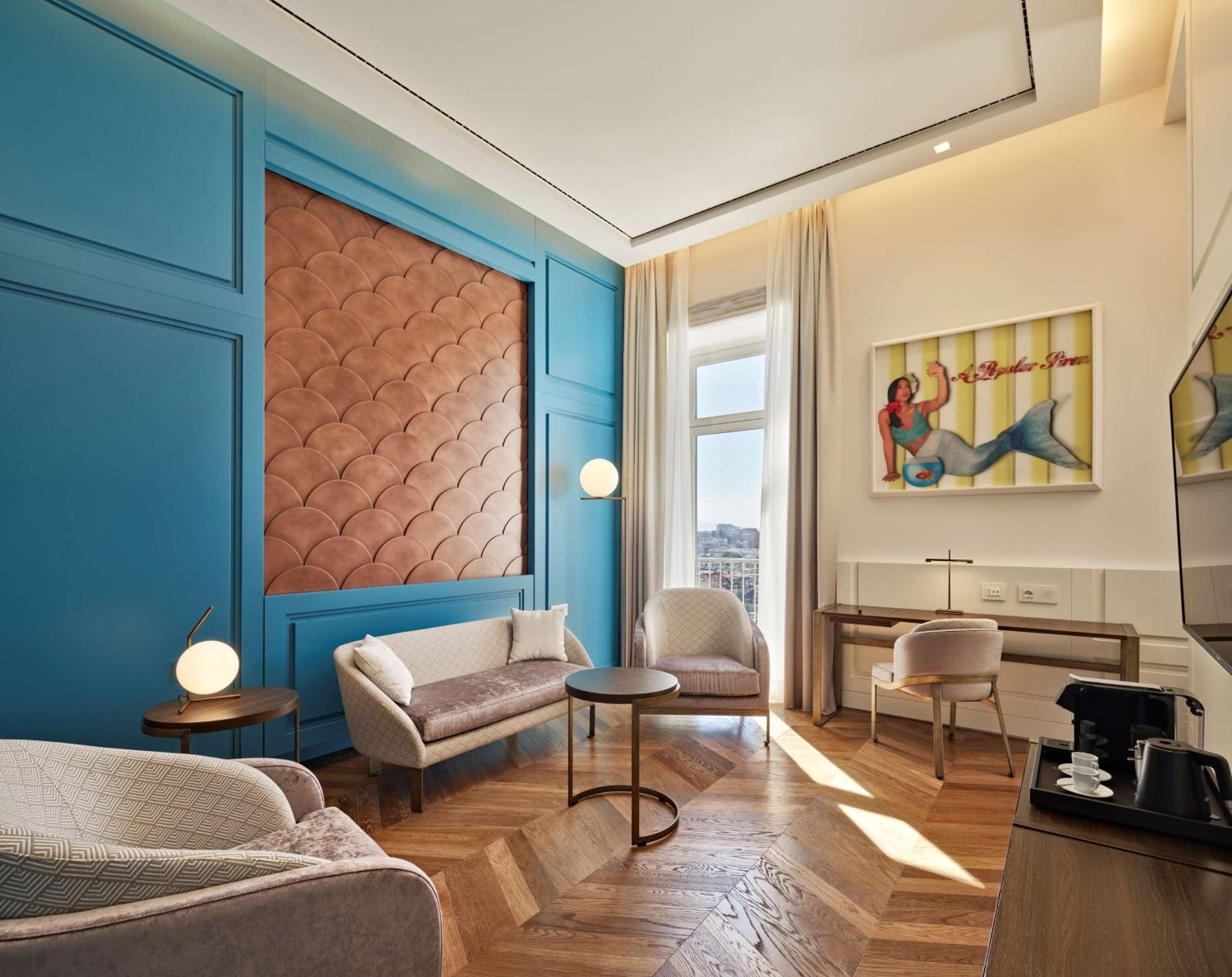 One-Bedroom Suite thumbnail 6