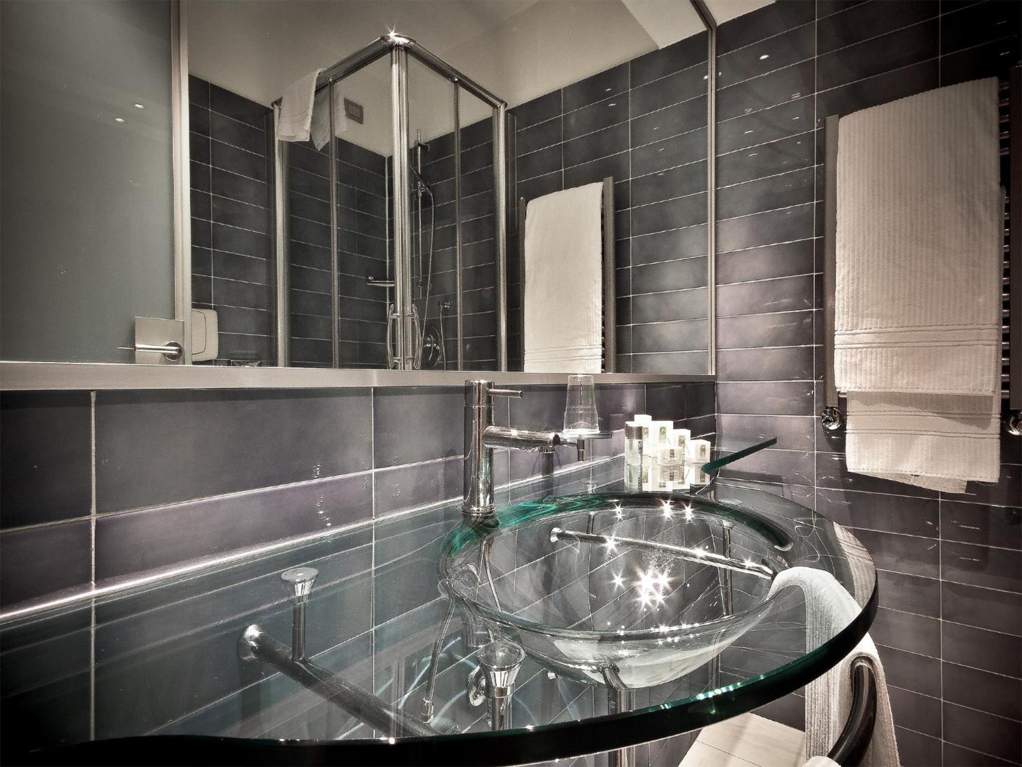 Deluxe Double or Twin Room with Spa Access photo 2