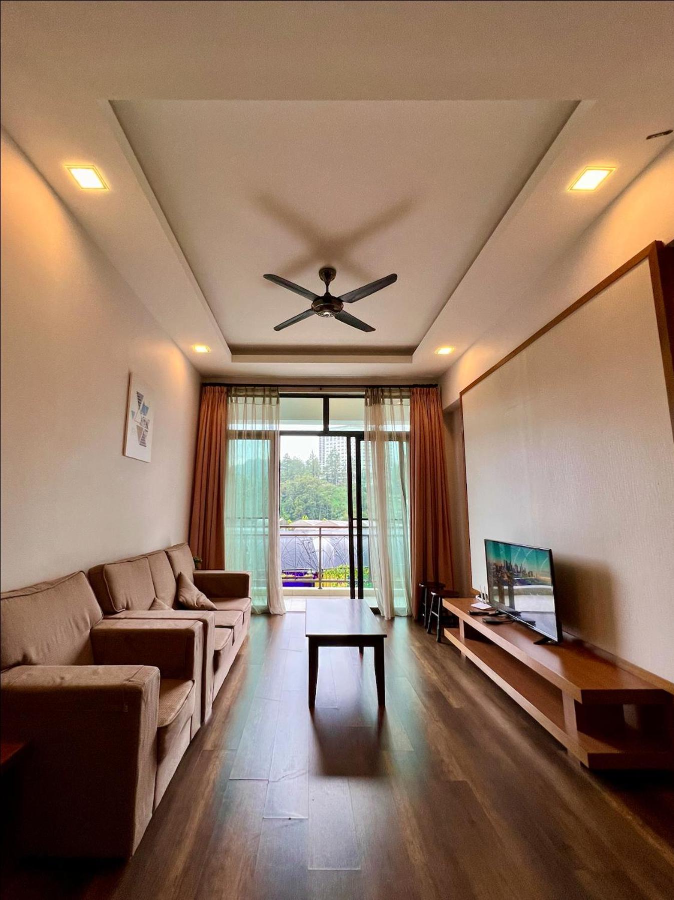 Three-Bedroom Apartment photo 1