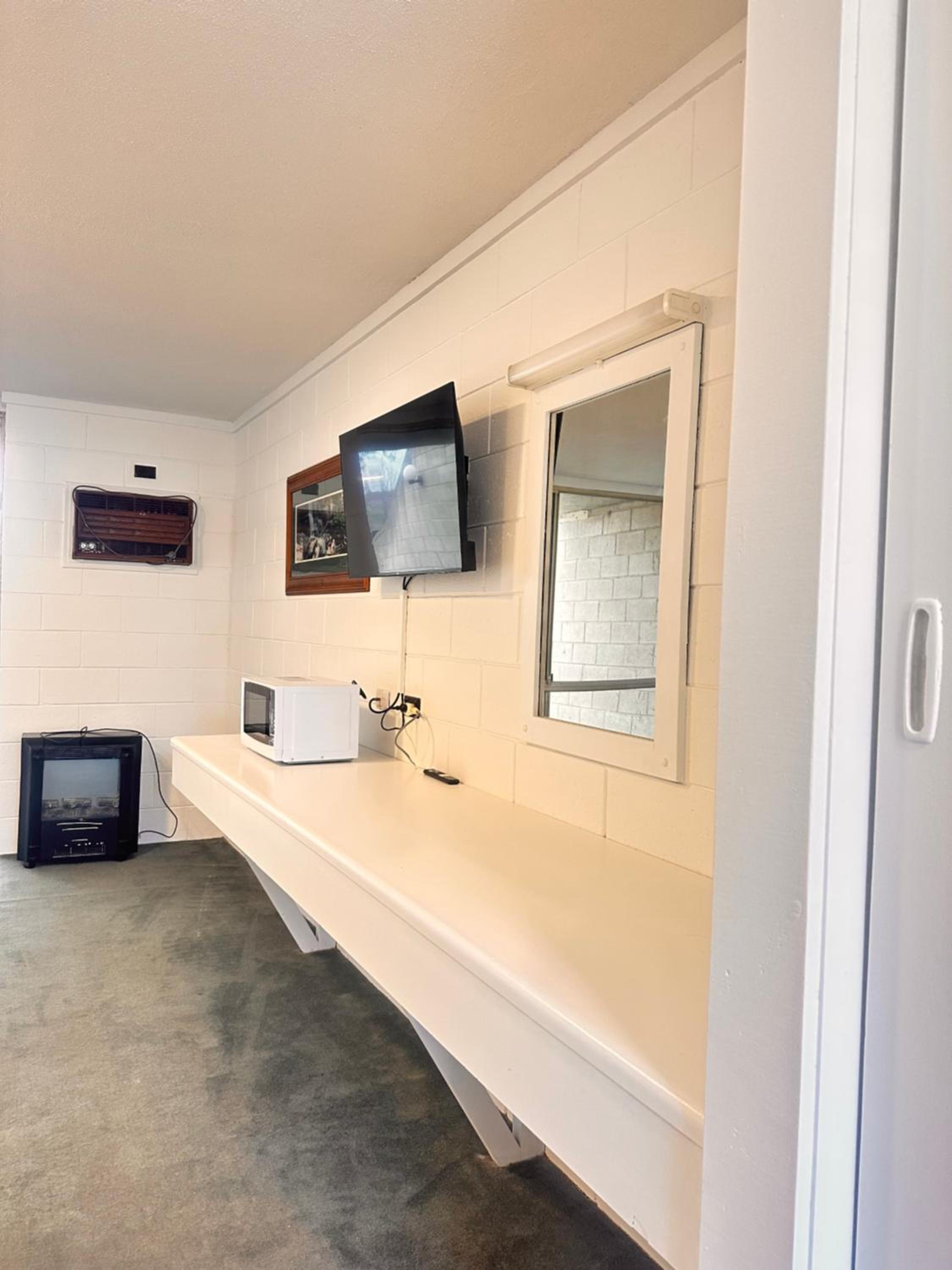 Superior King Suite photo 2