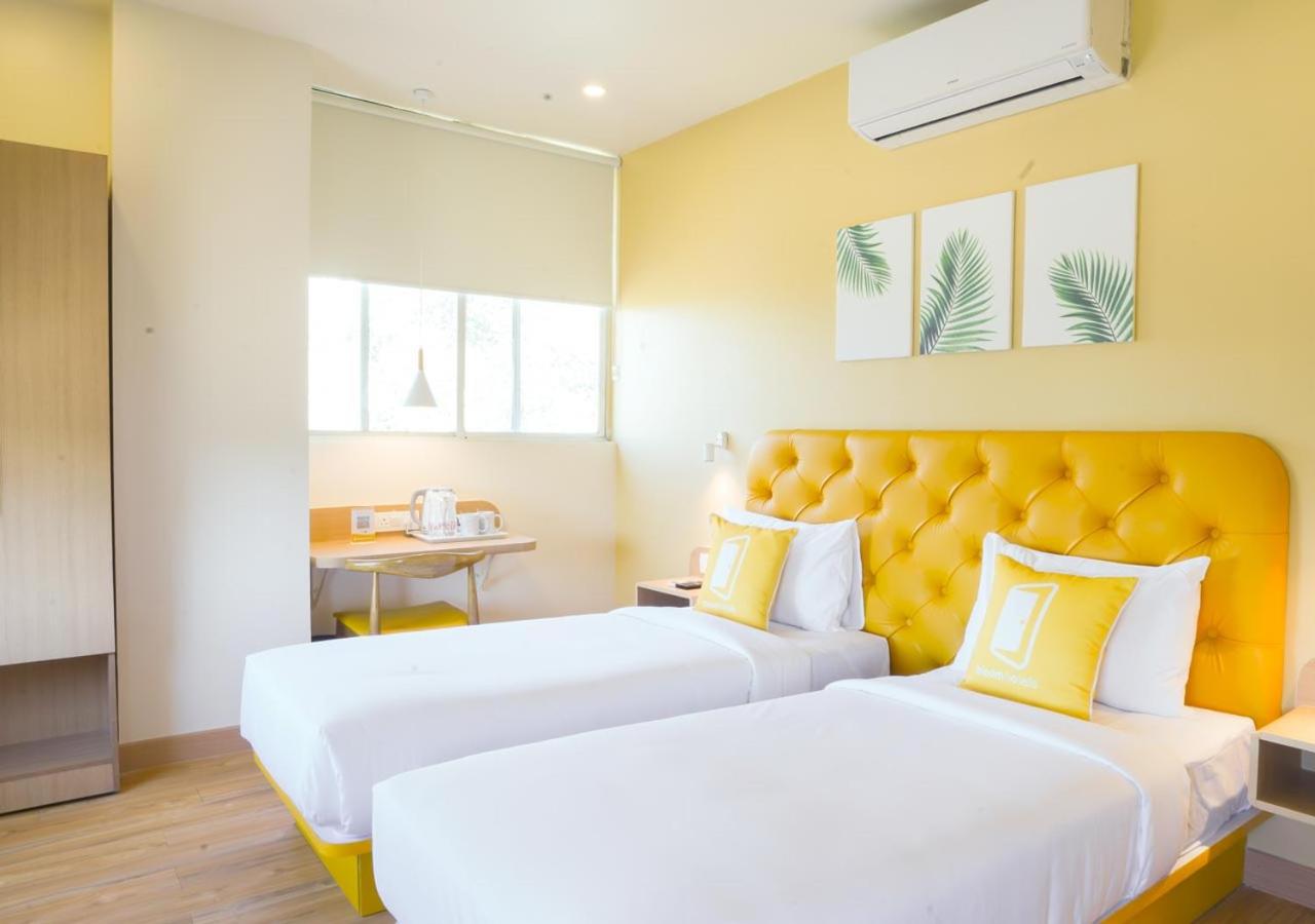 Standard Twin Room - Photo 1