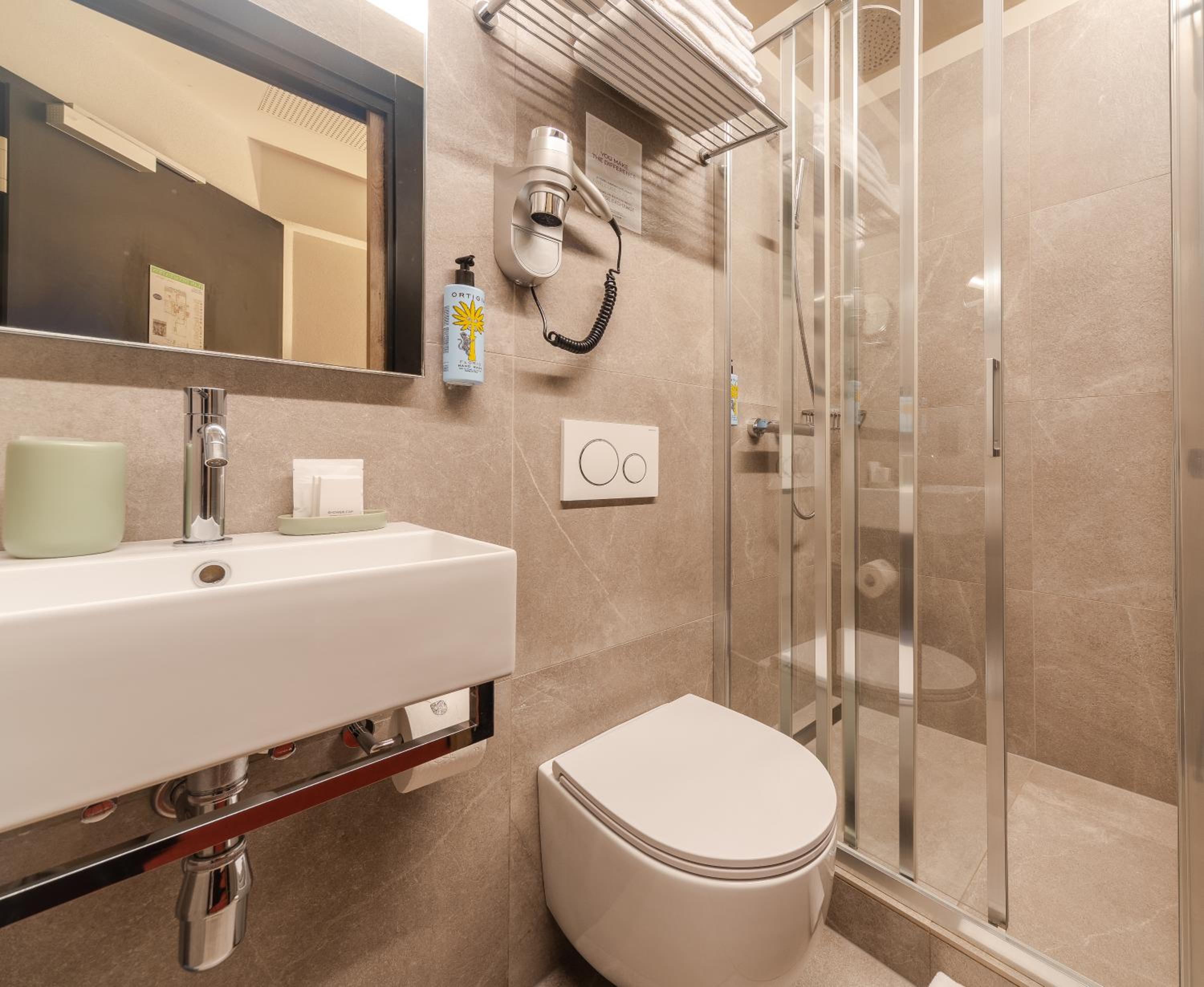 Superior Double Room - Photo 7
