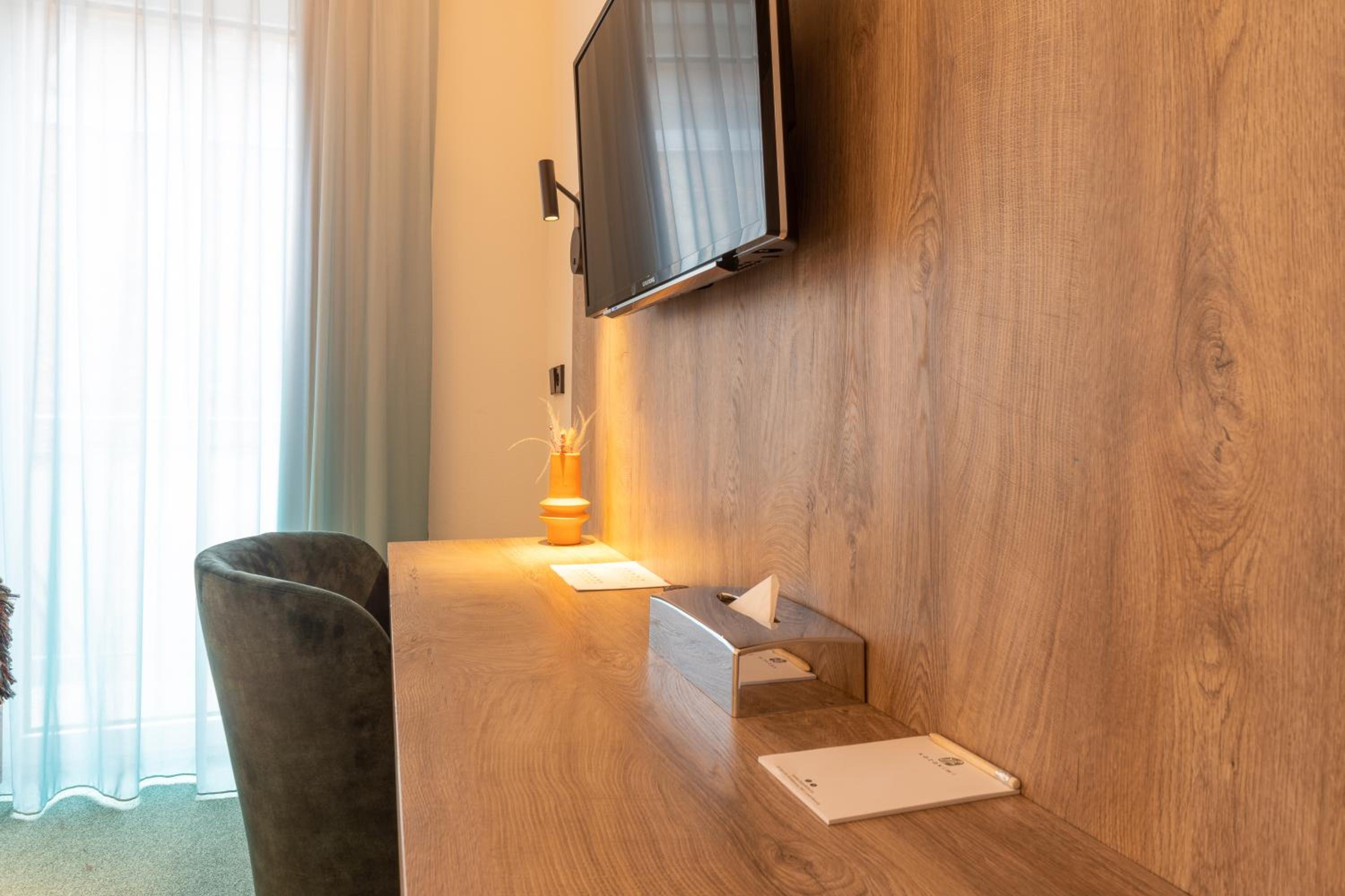 Superior Double Room - Photo 8