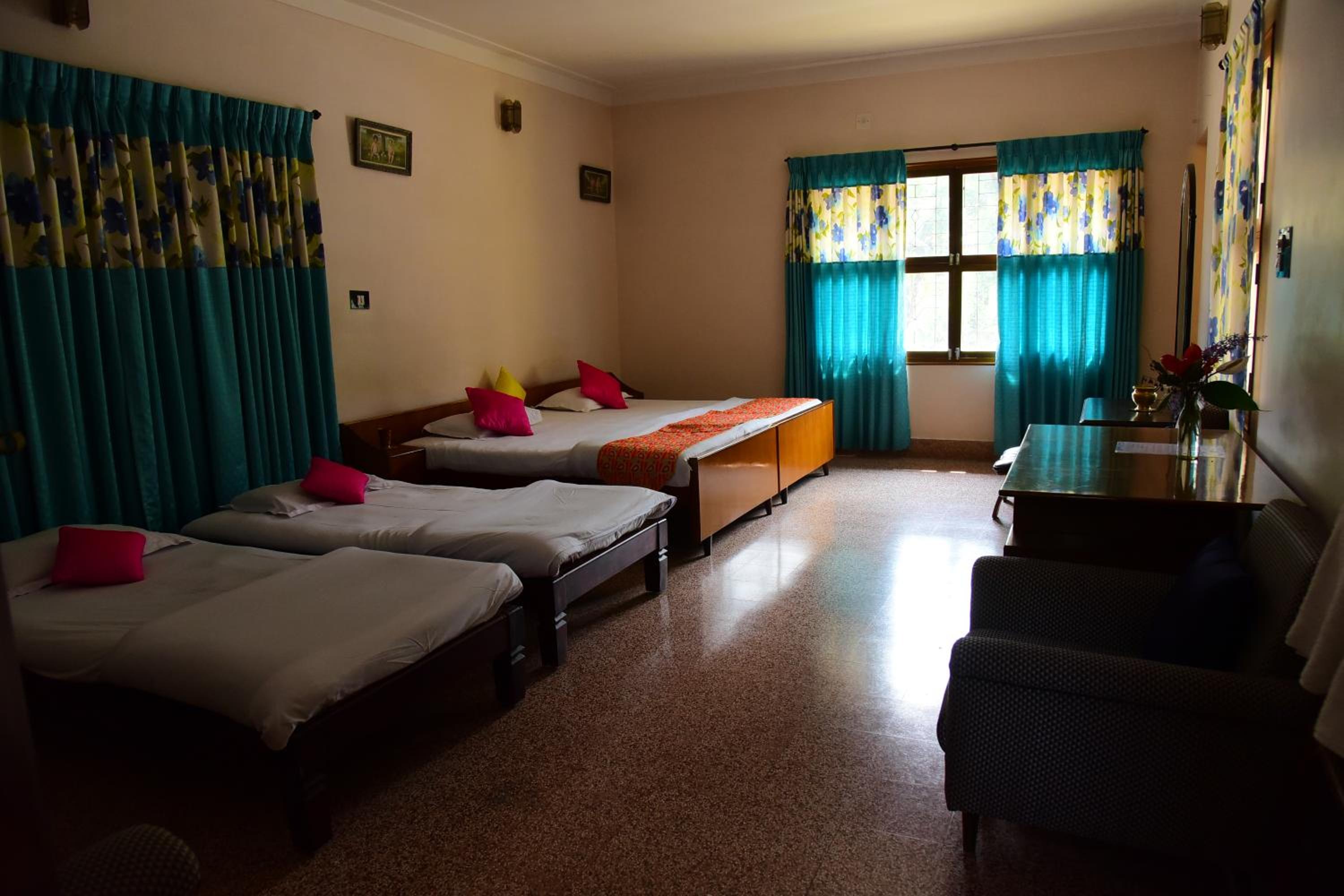 Luxury Quadruple Room