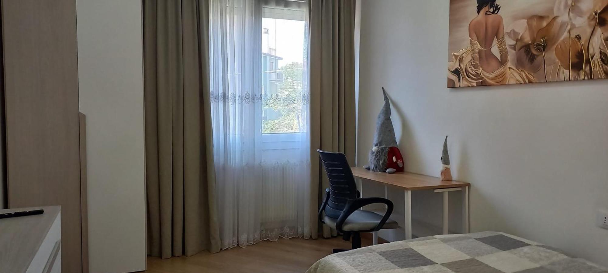 Three-Bedroom Apartment - Photo 7