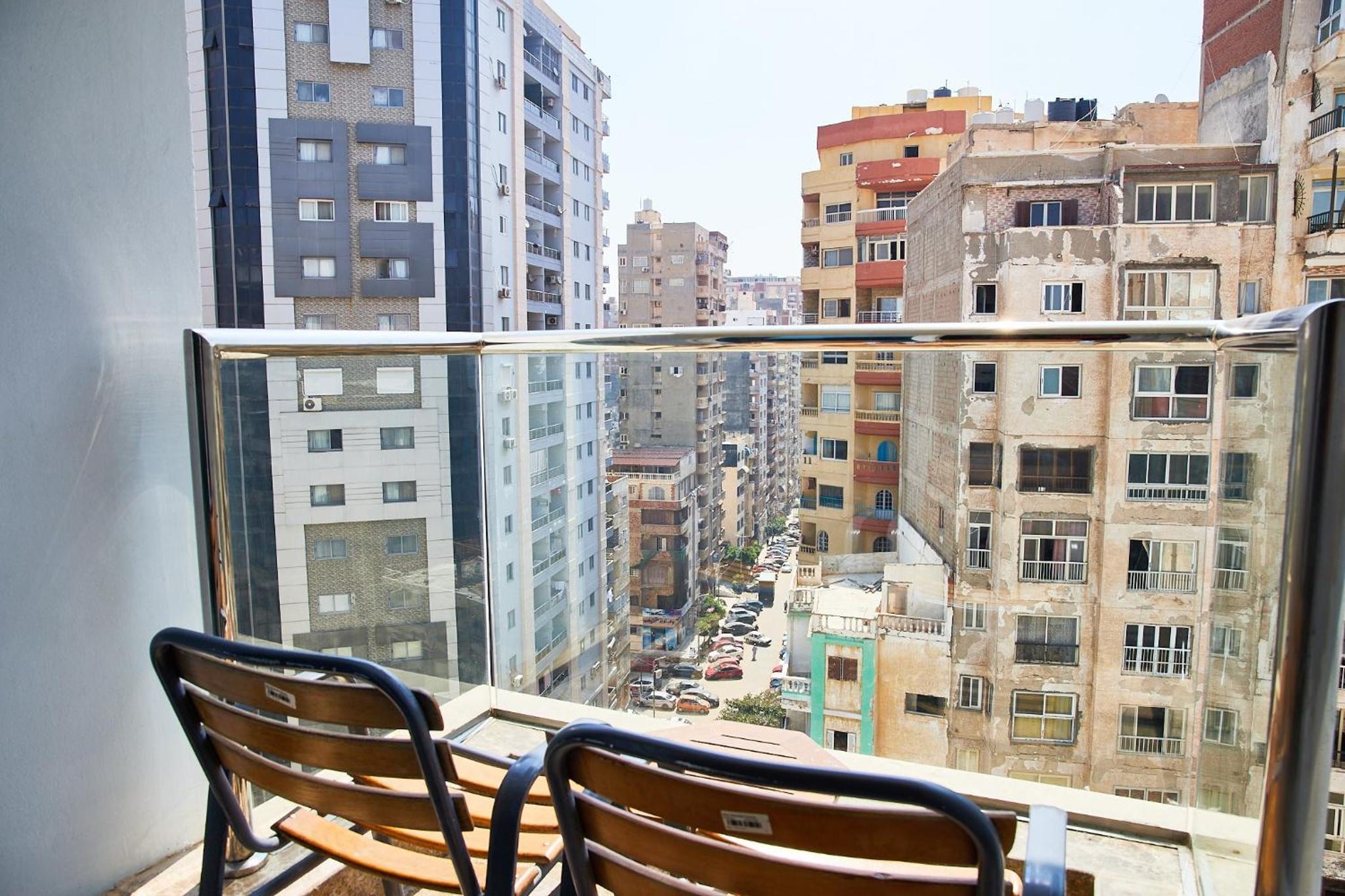 Executive King Room with City View - Photo 7