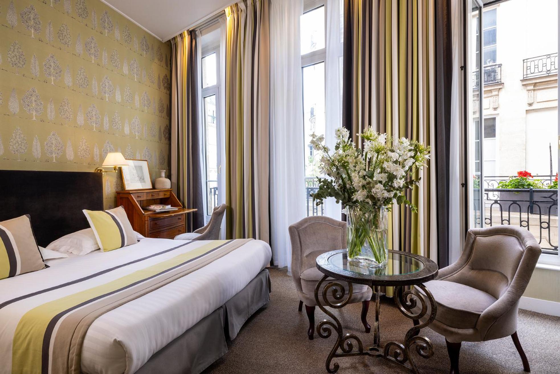 Superior Deluxe Double Room  photo 2