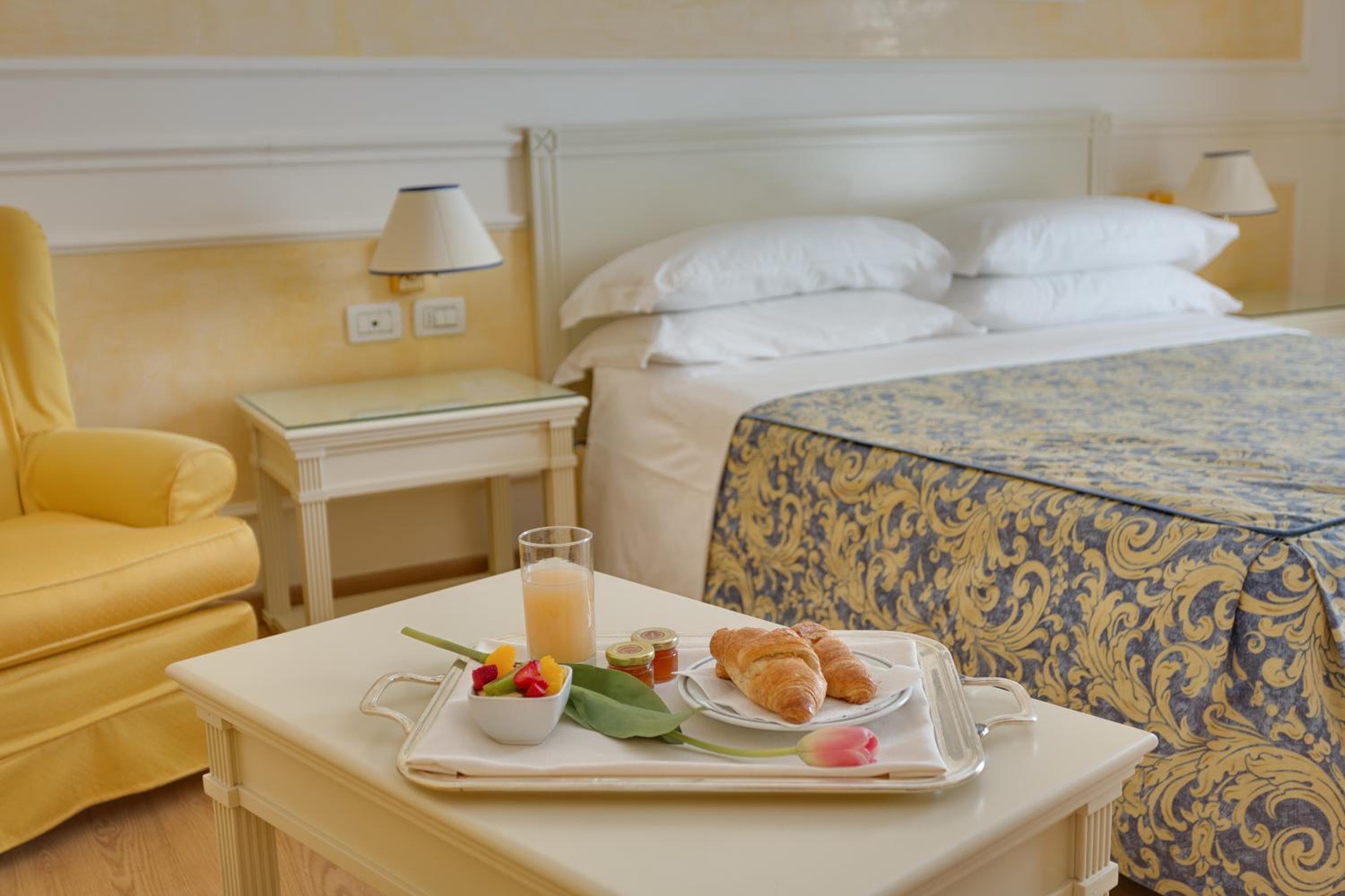 Superior Double Room - Photo 8
