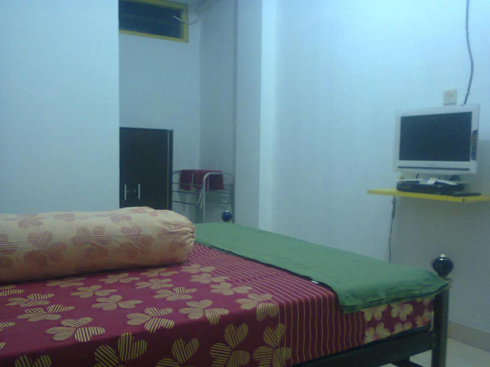 Standard Double or Twin Room - Photo 23