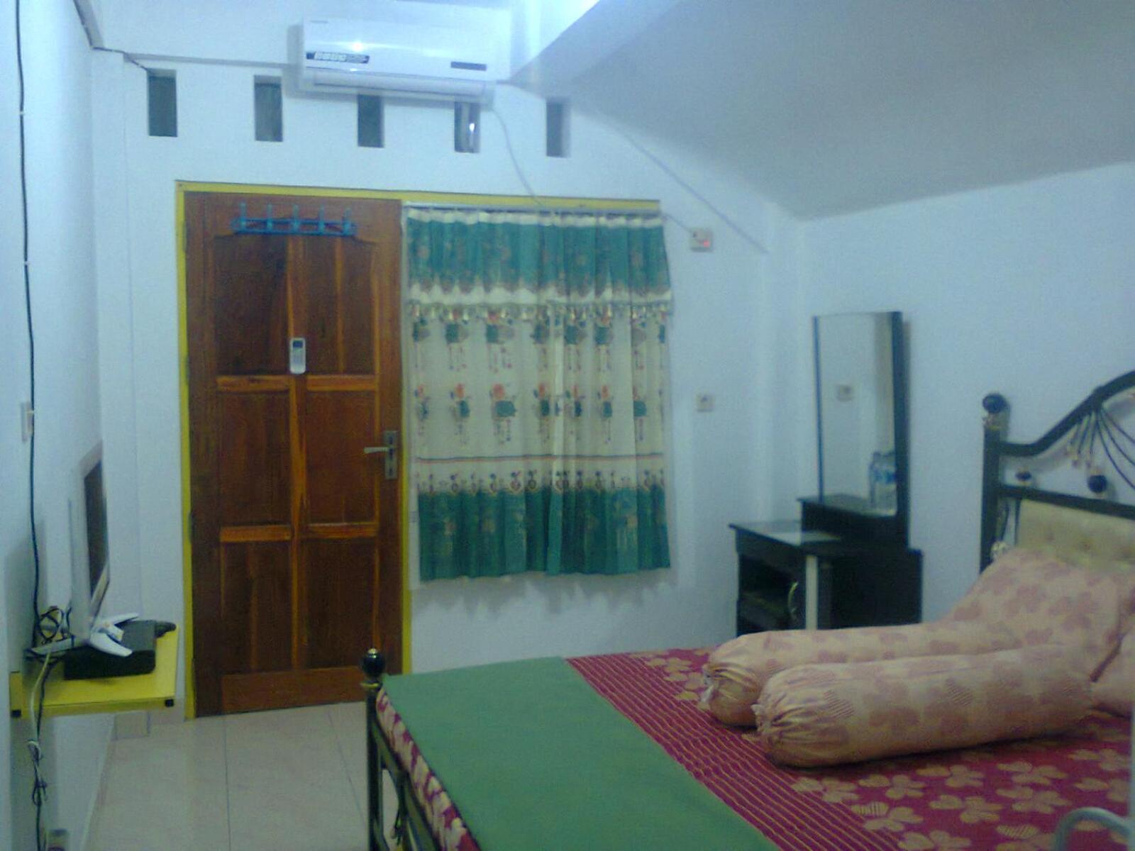 Standard Double or Twin Room - Photo 22