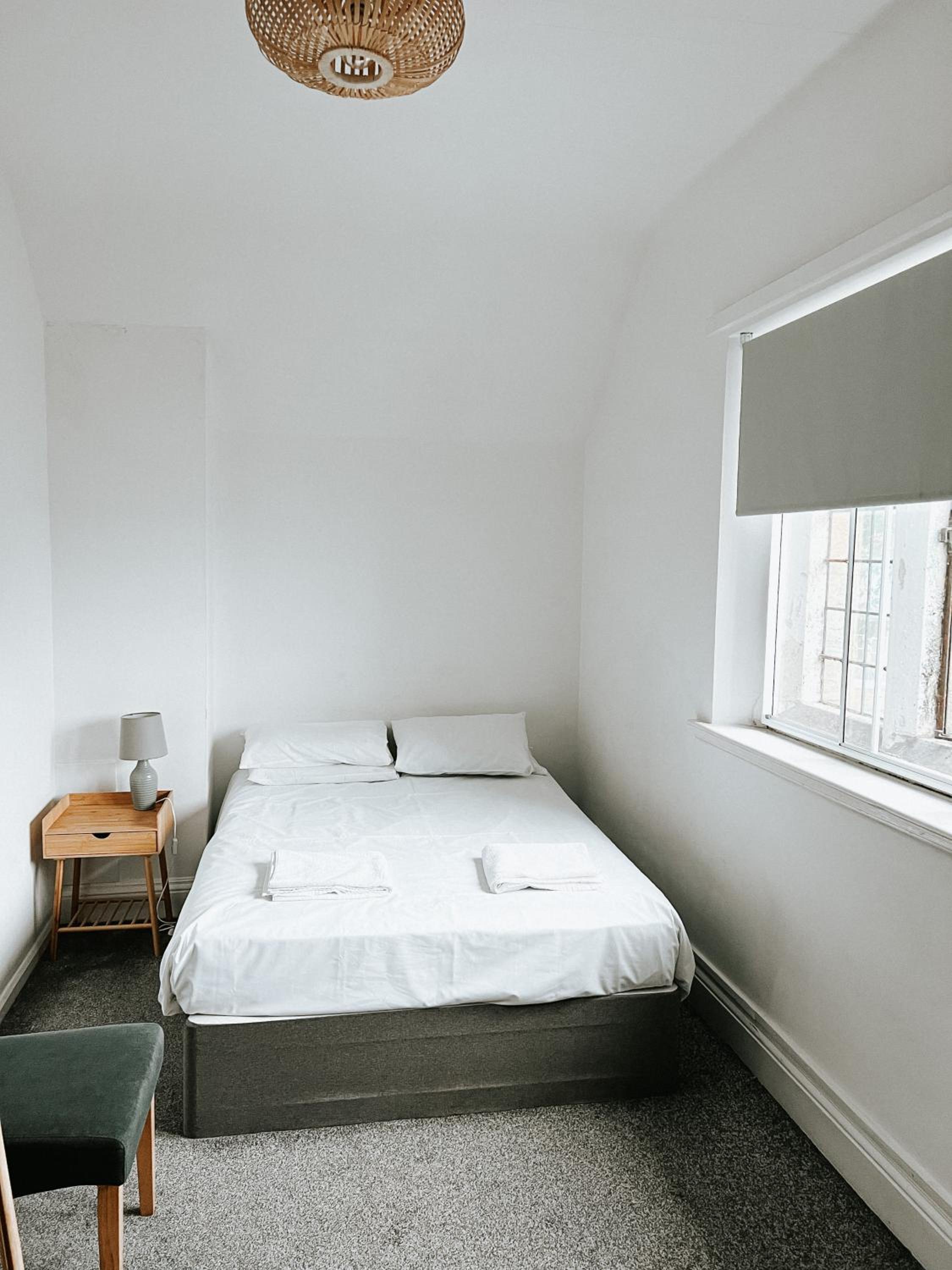 Double Room with Private External Bathroom photo 1