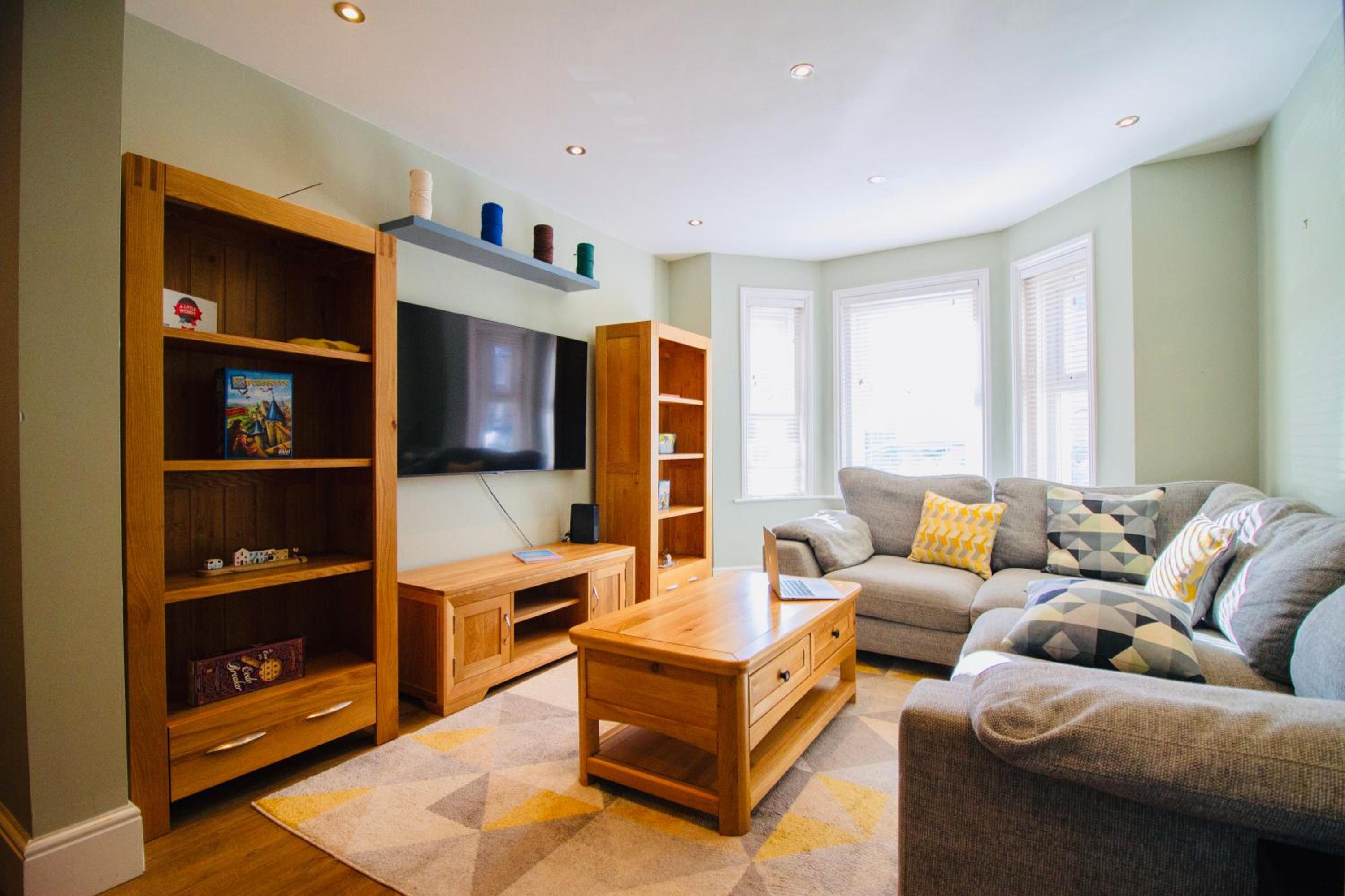 Three-Bedroom House photo 1