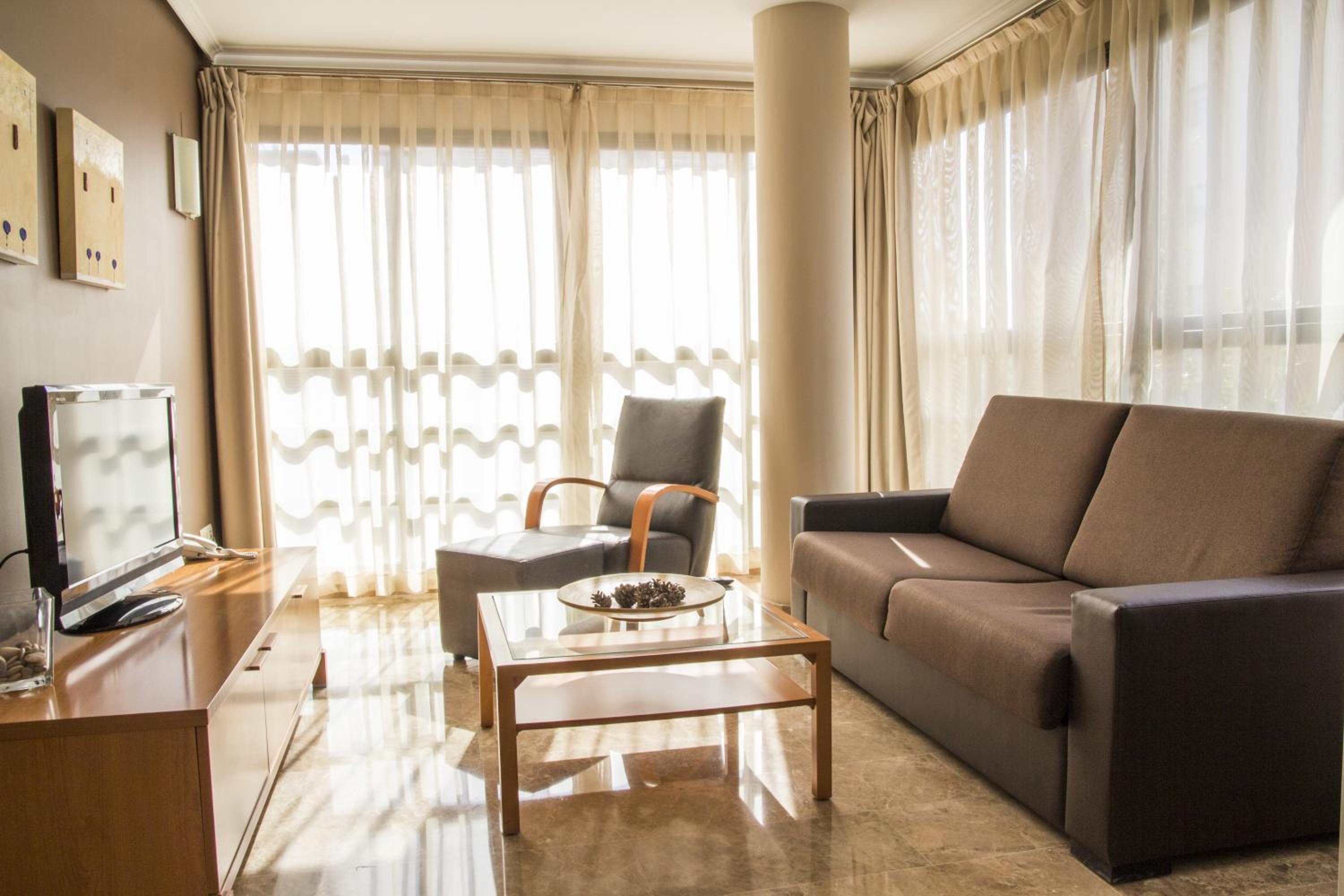 Two-Bedroom Apartment (3 Adults) - Photo 12