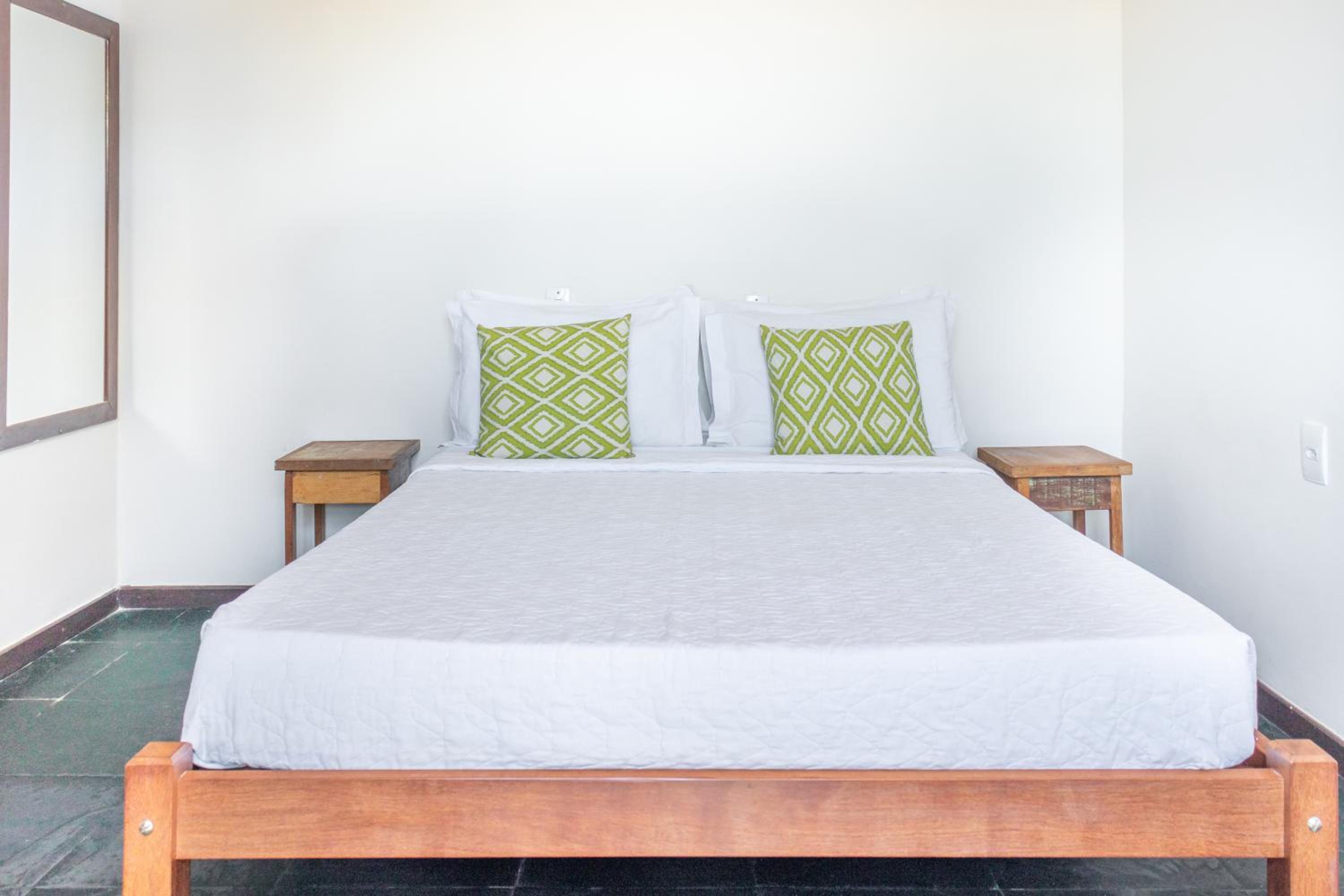 Double Room - Photo 6