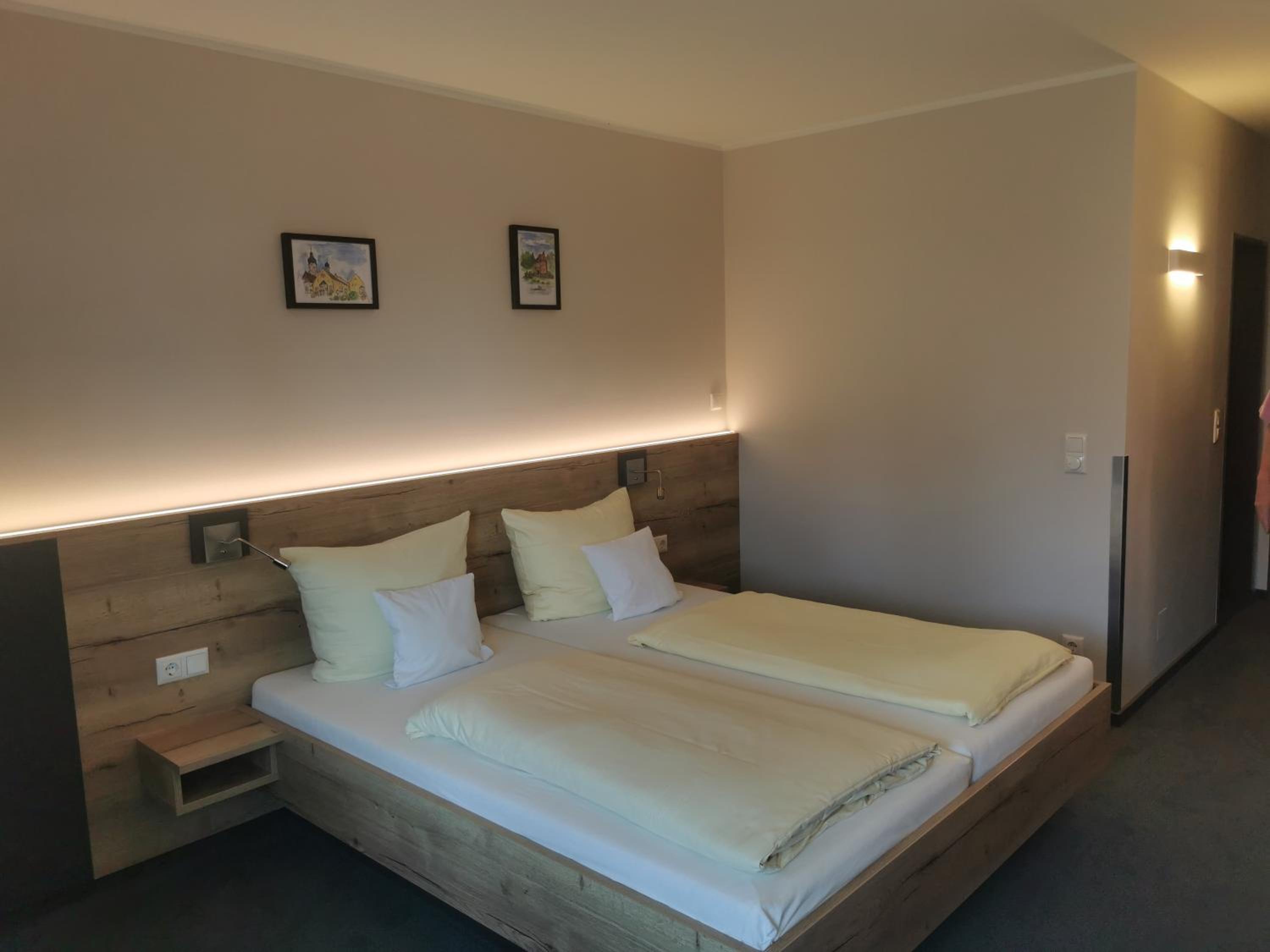 Superior Double Room - Photo 7