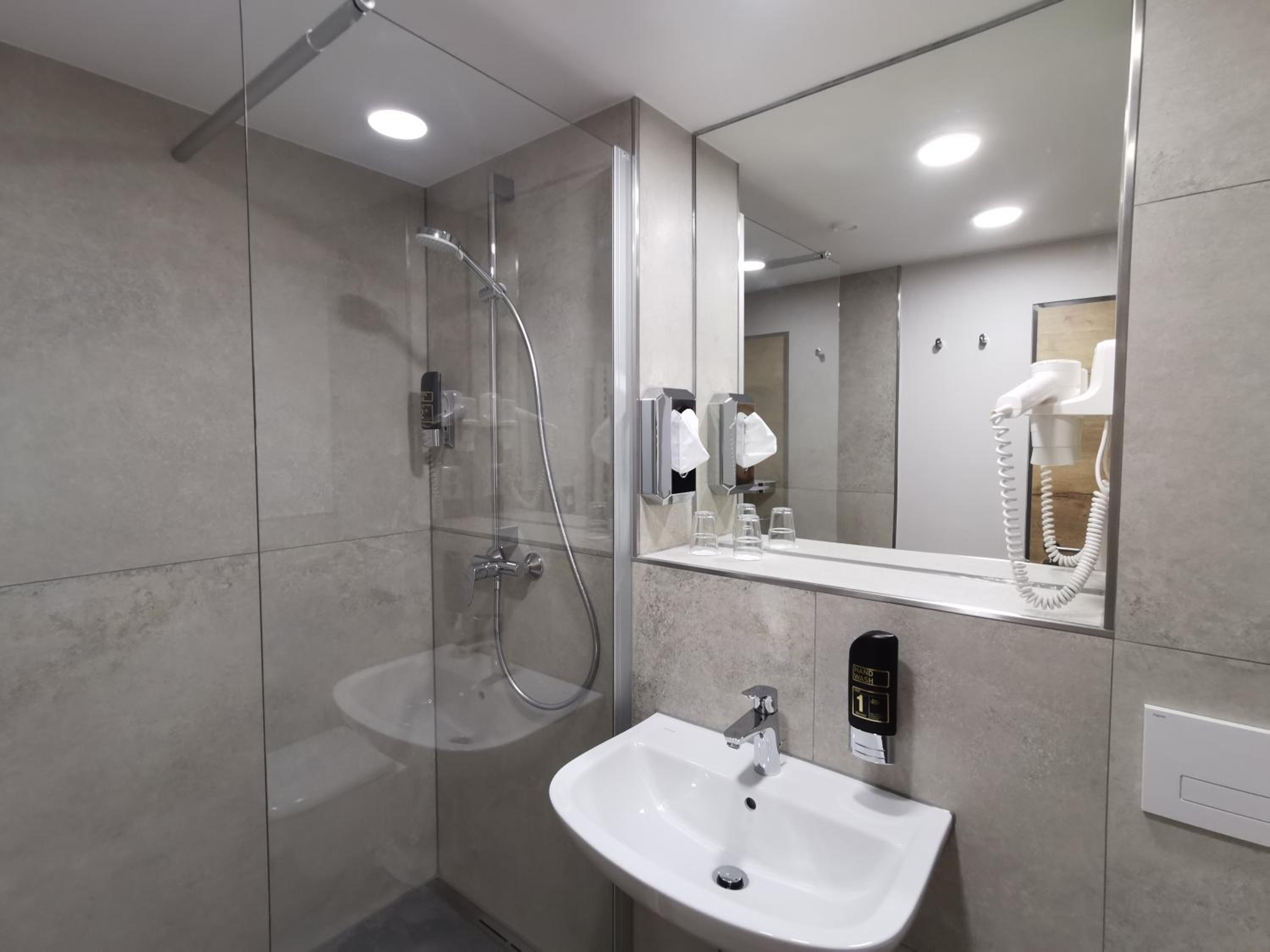 Superior Double Room - Photo 6