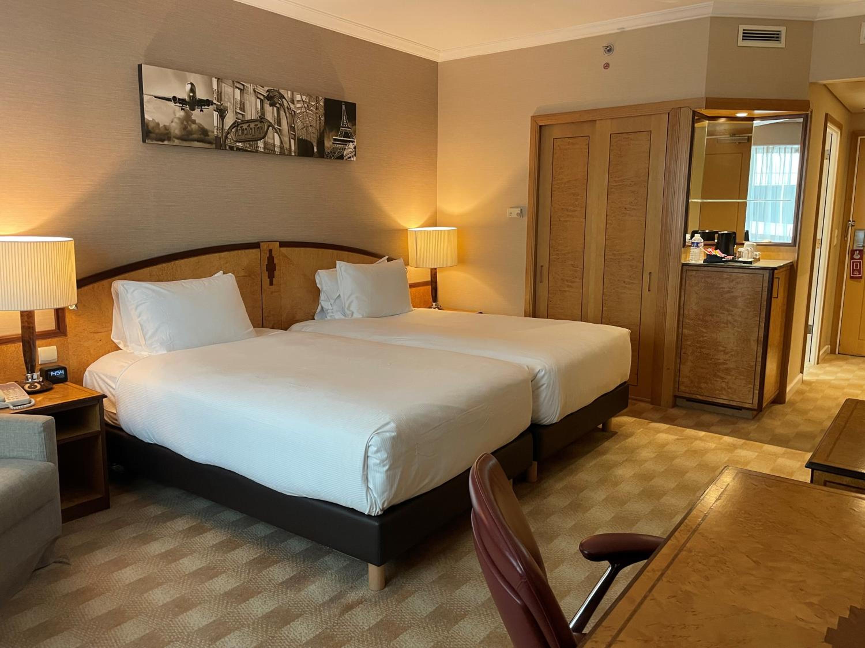 Twin Guest Room