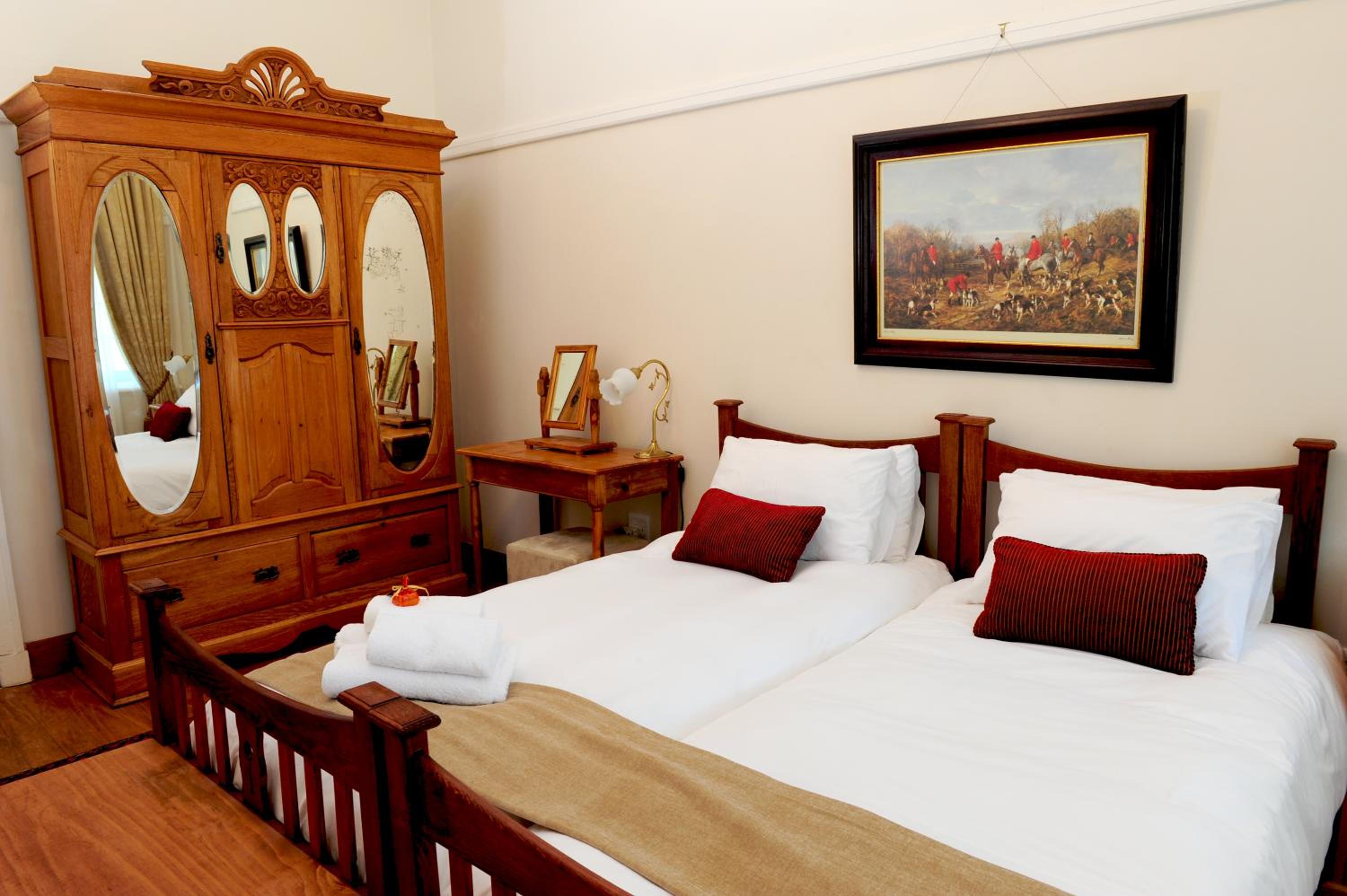 Twin/Double Room photo 3