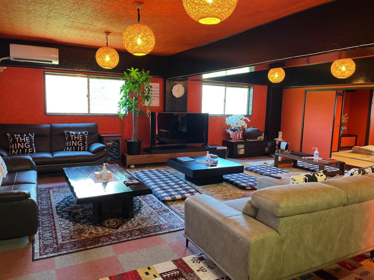 Family Room - Photo 31