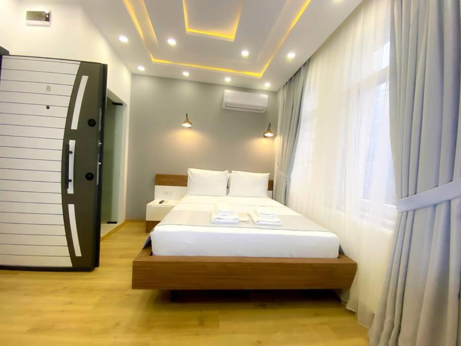 Double Room With Private Bathroom photo 1