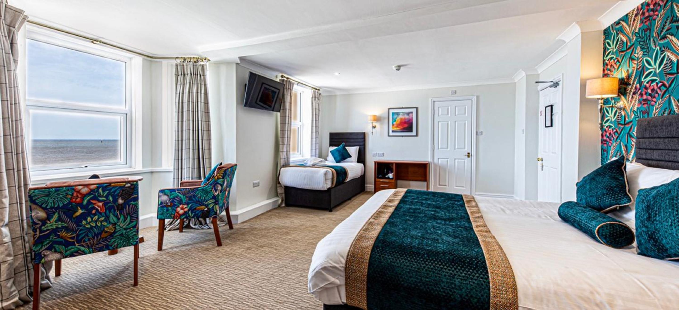Triple Room with Coastal View
