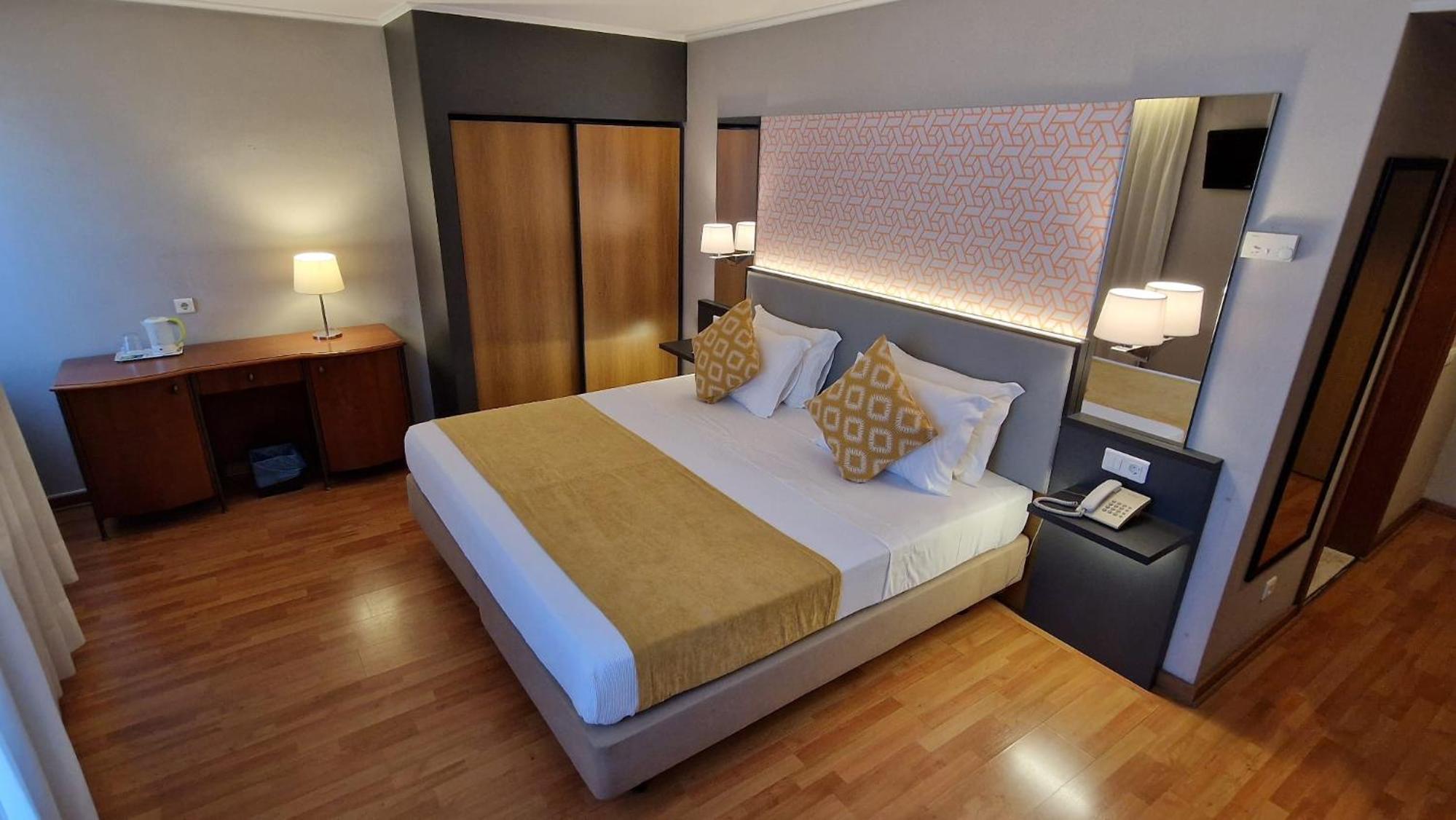 Superior Double Room - Photo 2