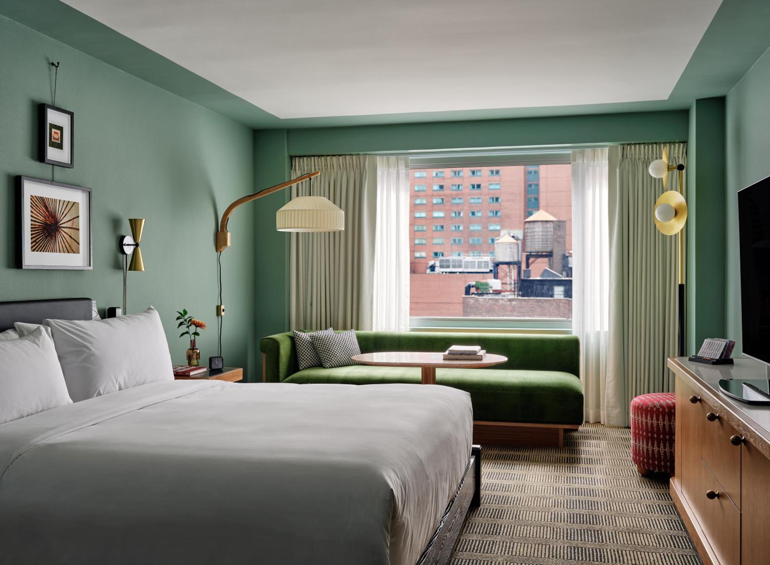 Deluxe King Room