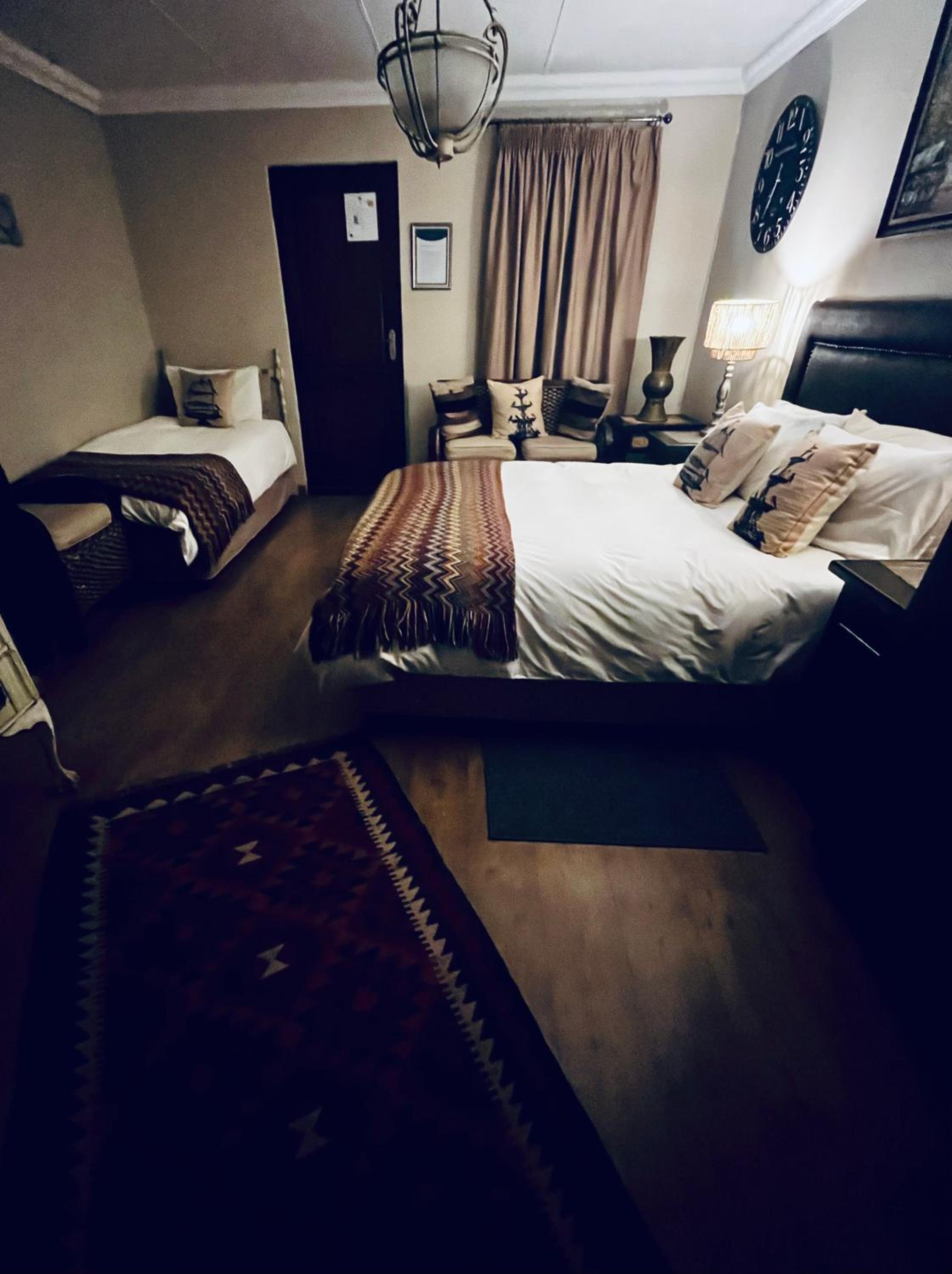 Family Room - Photo 1