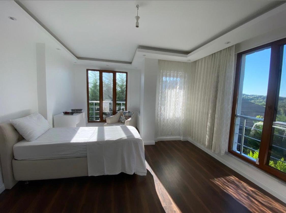 Double Room with Balcony photo 3