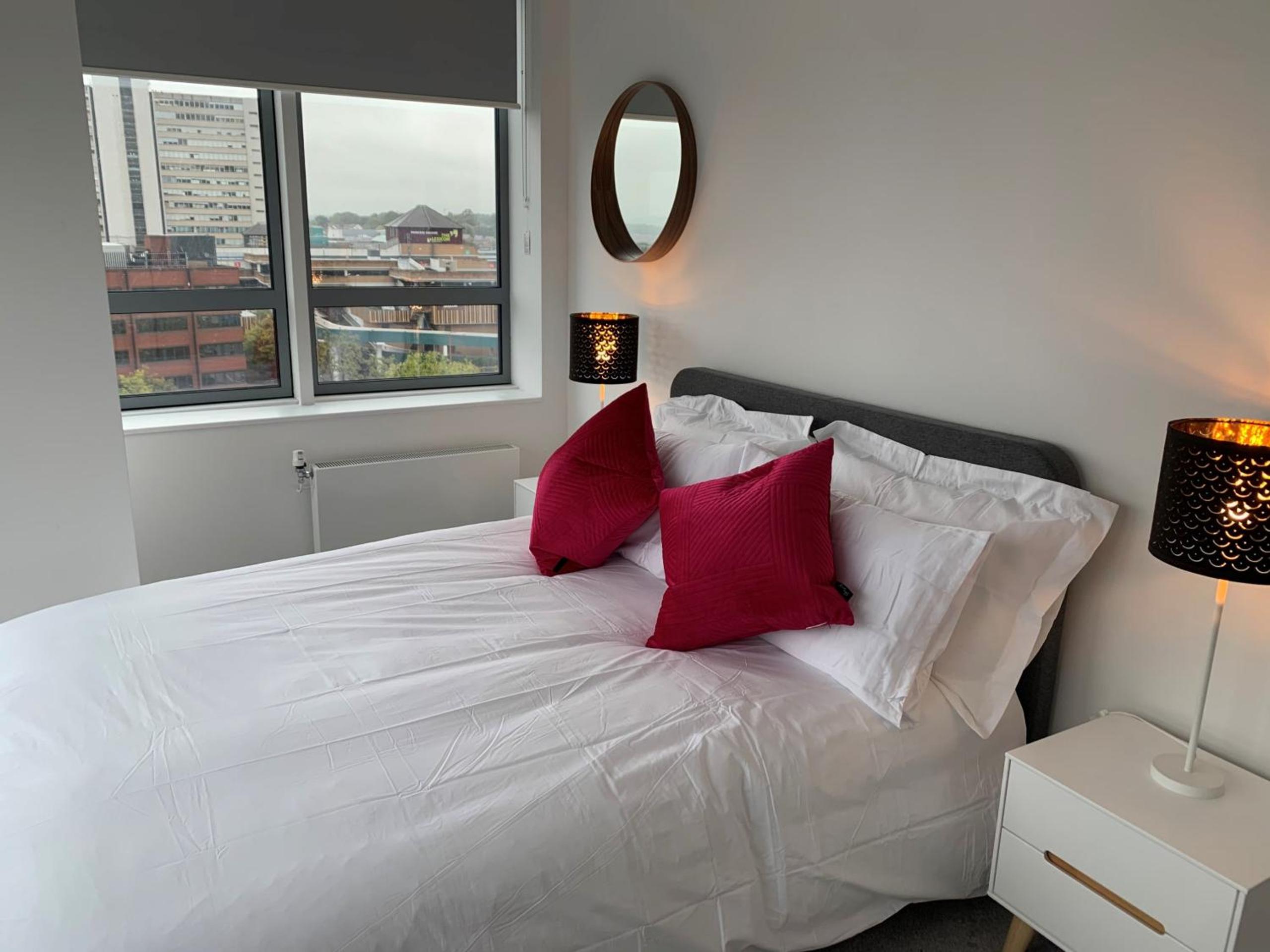 Apartment photo 2