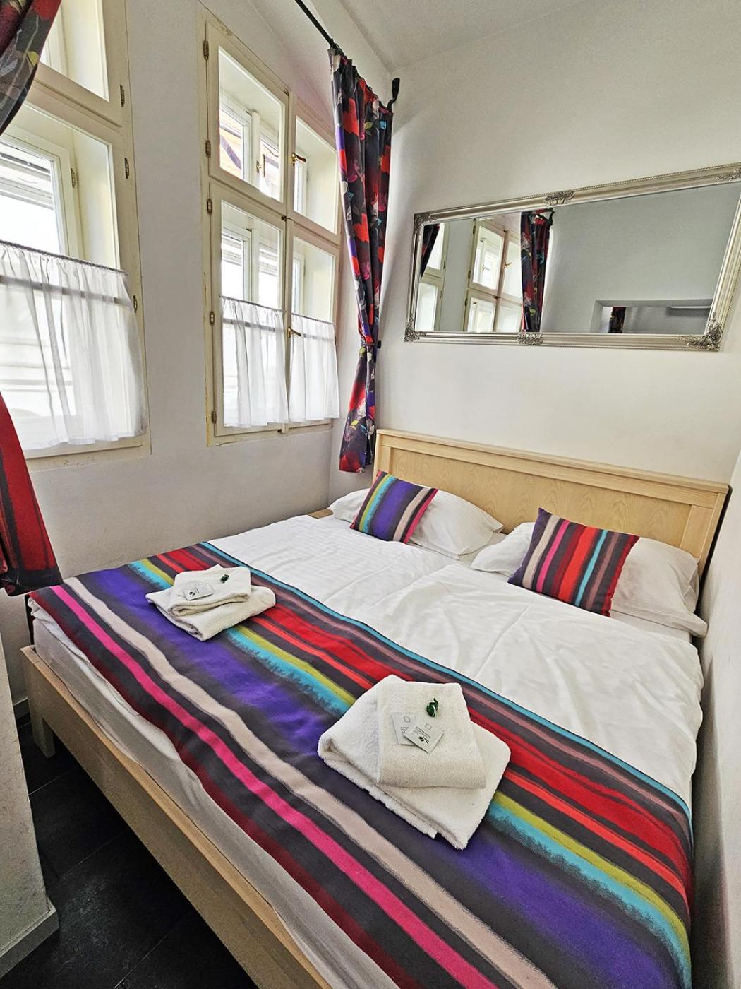 Economy King Room