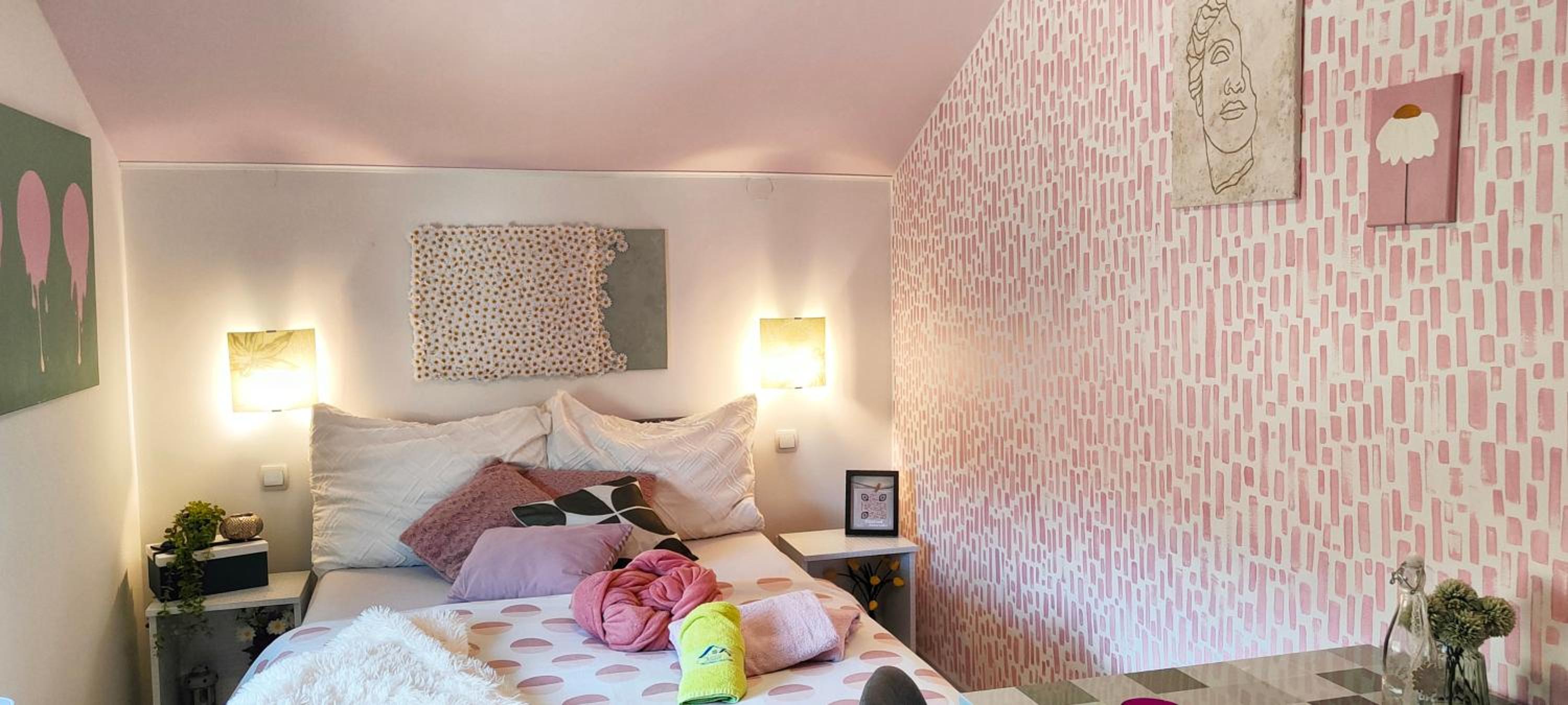 Deluxe Double or Twin Room - Photo 2