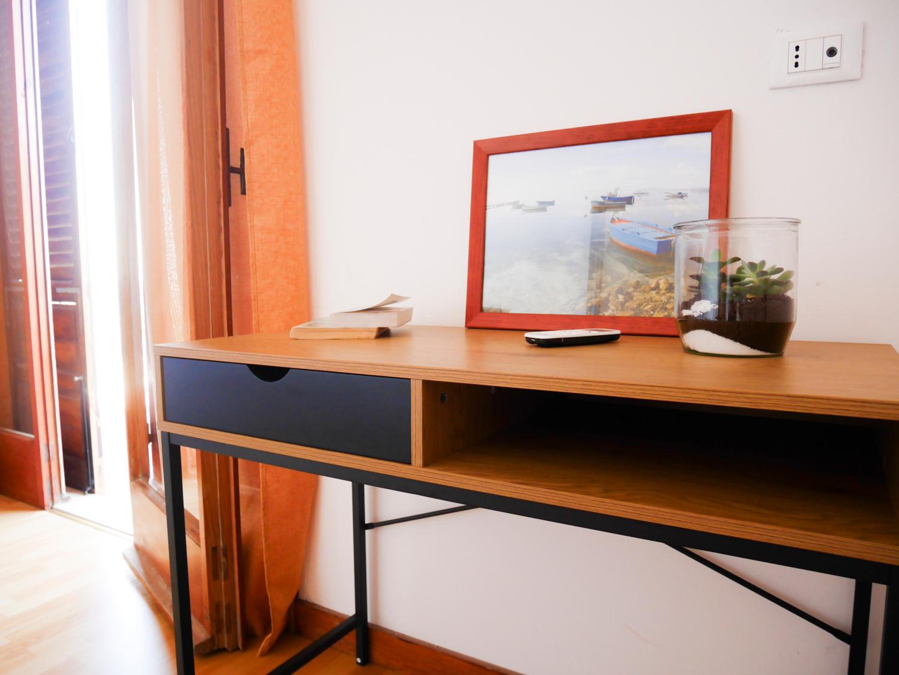 Double Room with Sea View - Photo 18