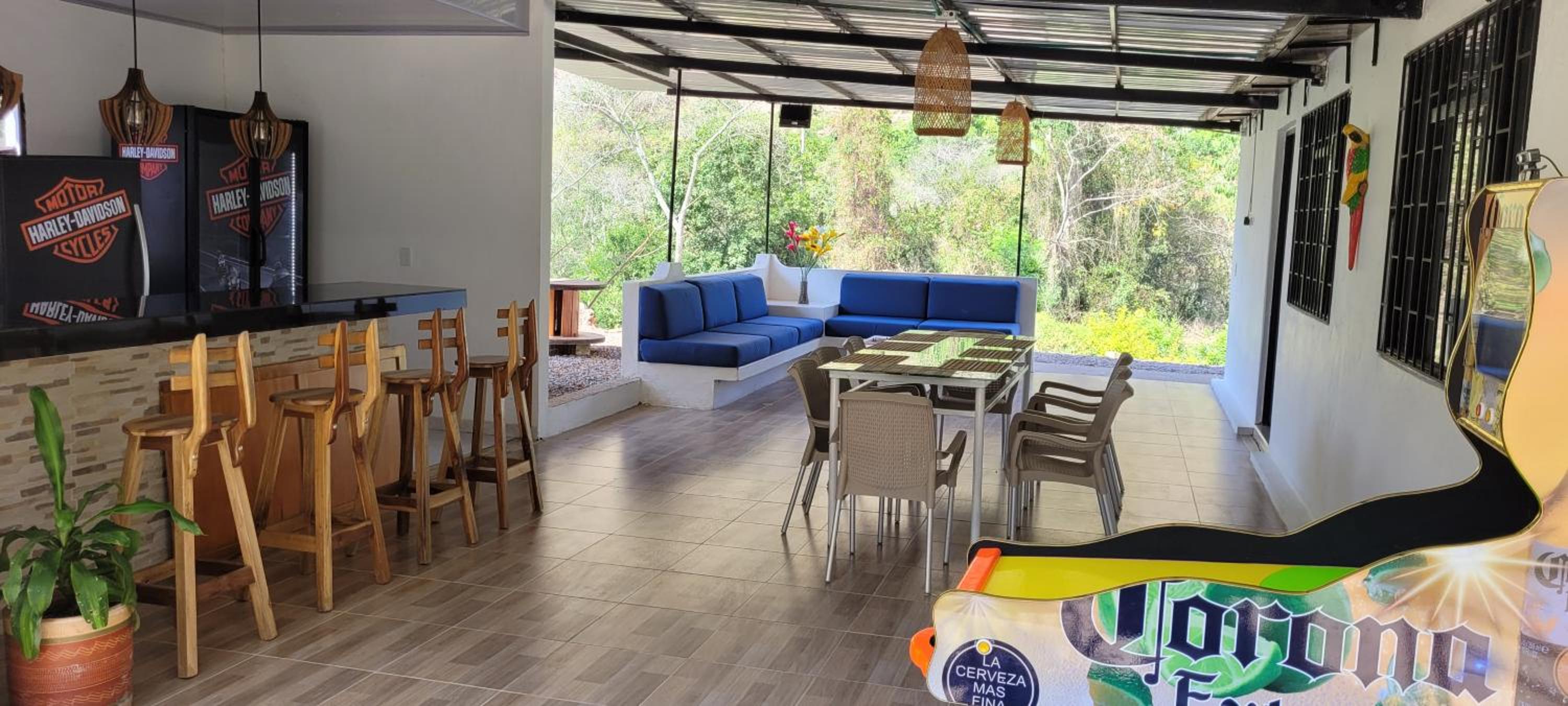 Villa photo 3