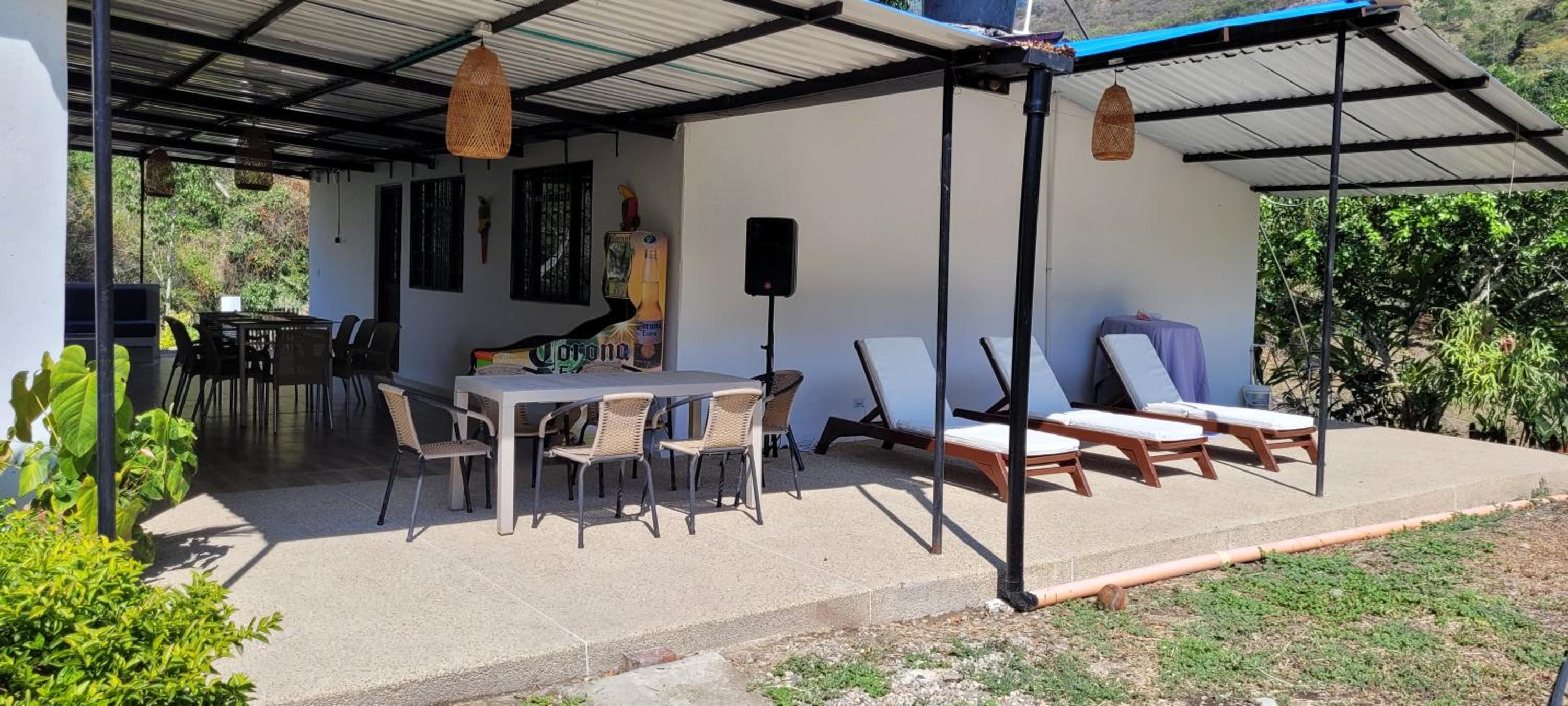 Villa photo 2